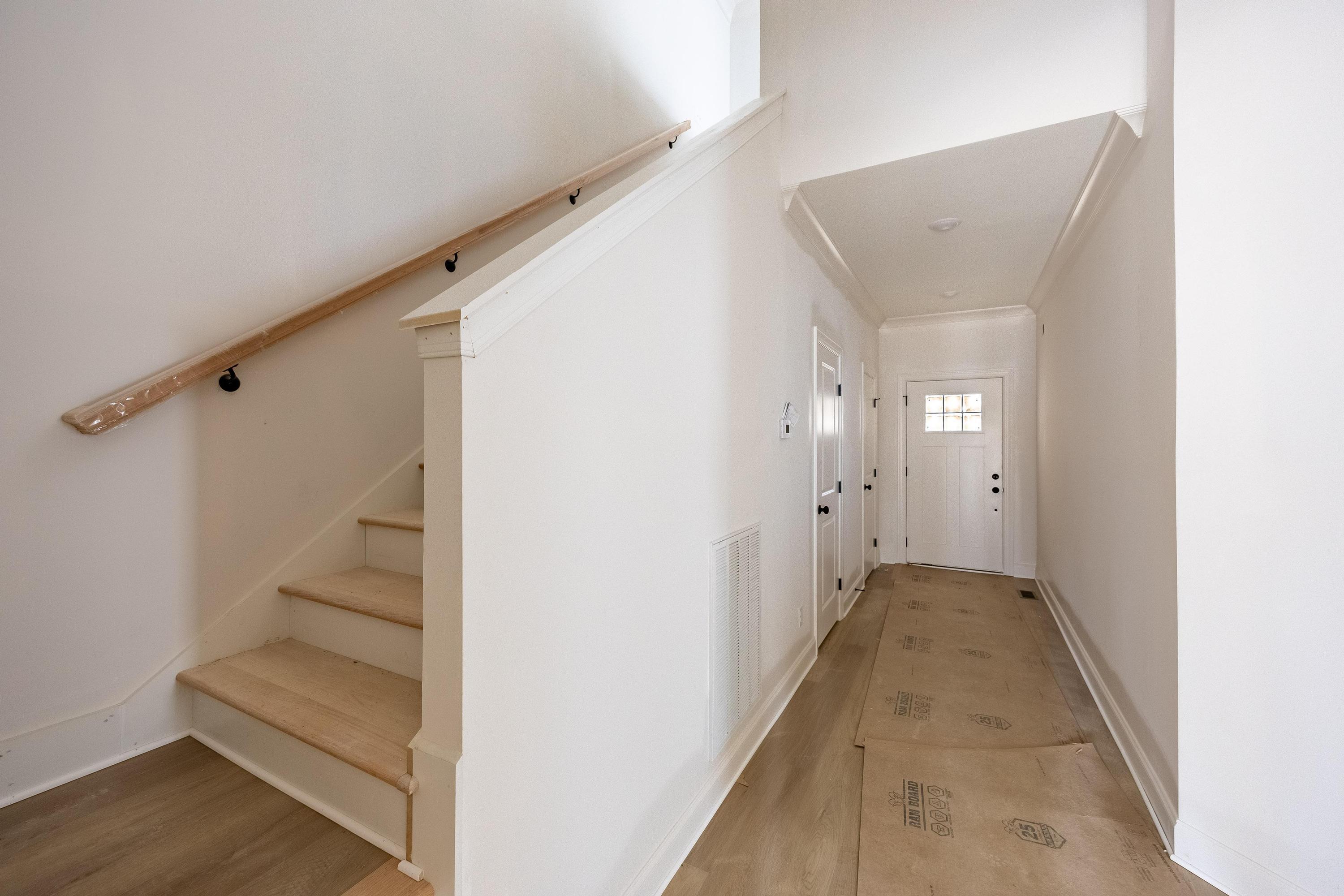 6659 Dharma Loop, 118