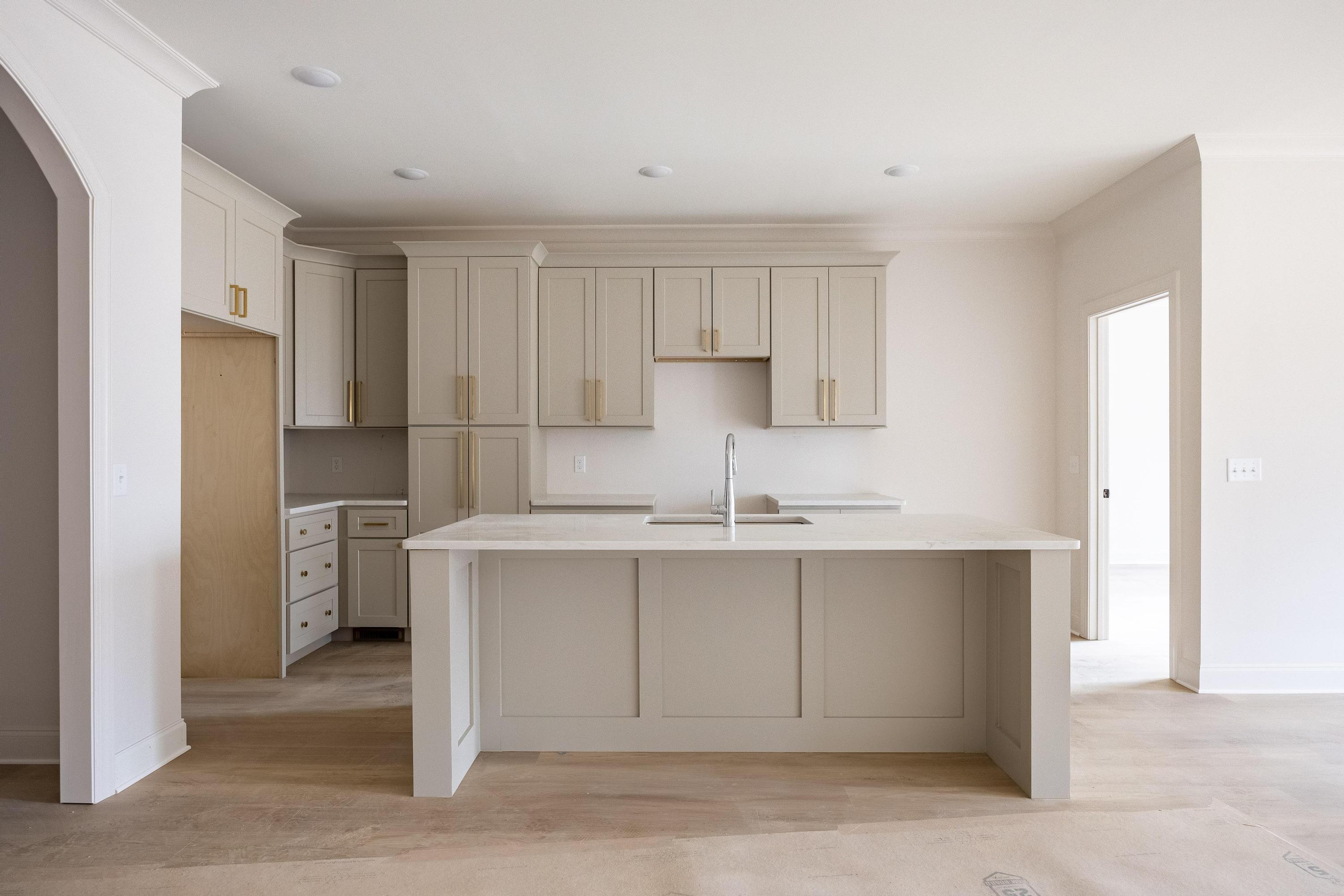 6659 Dharma Loop, 118