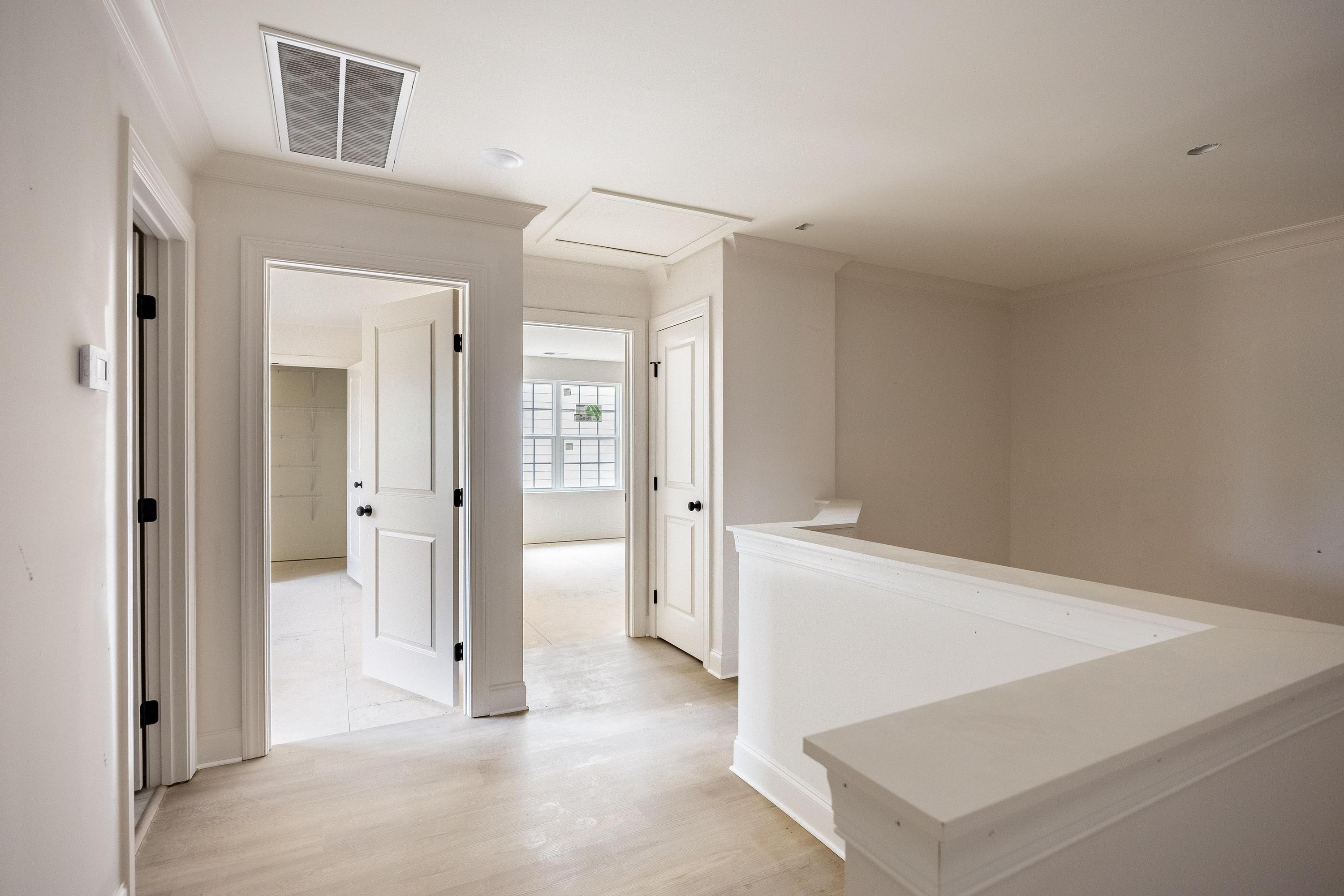 6659 Dharma Loop, 118