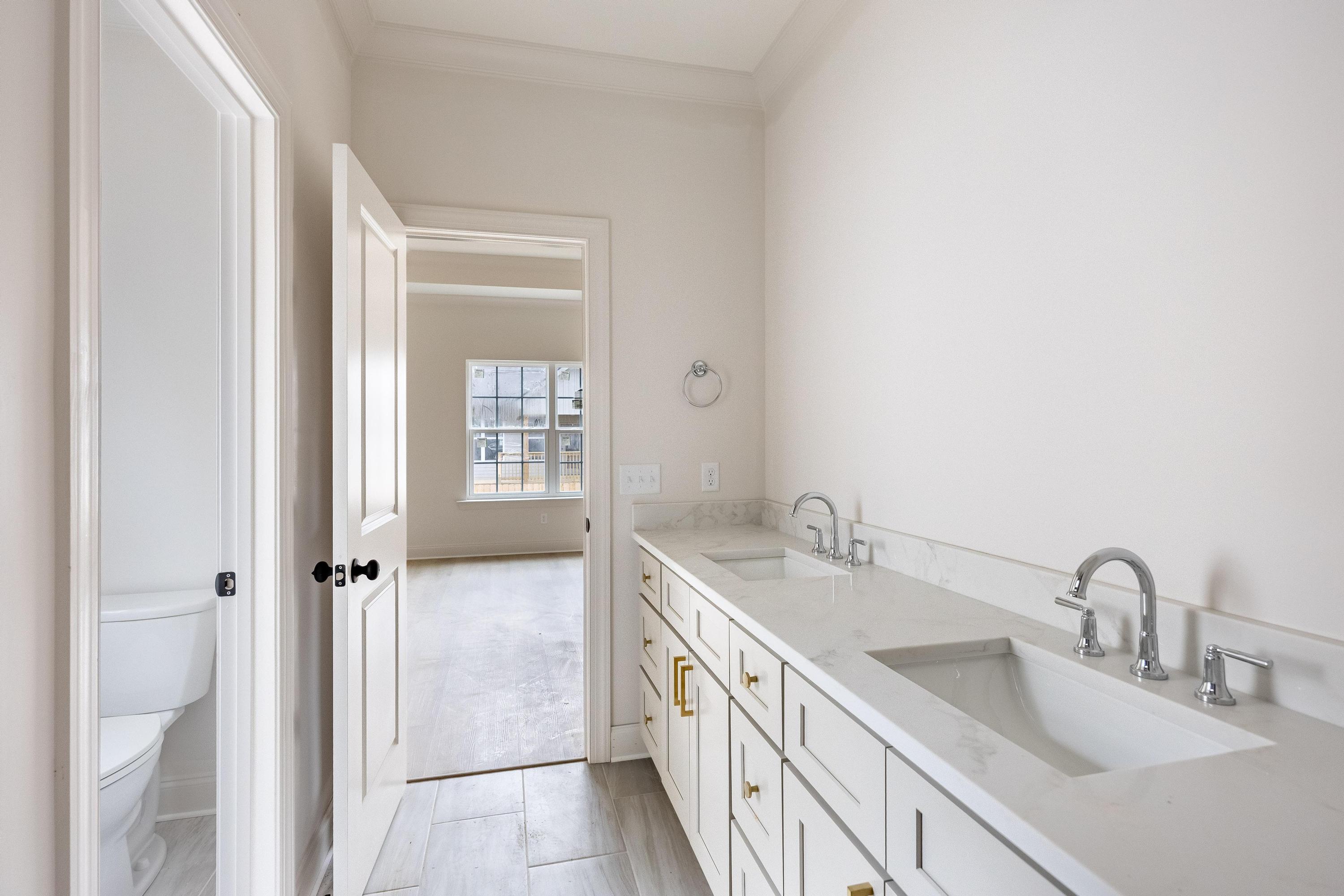 6659 Dharma Loop, 118