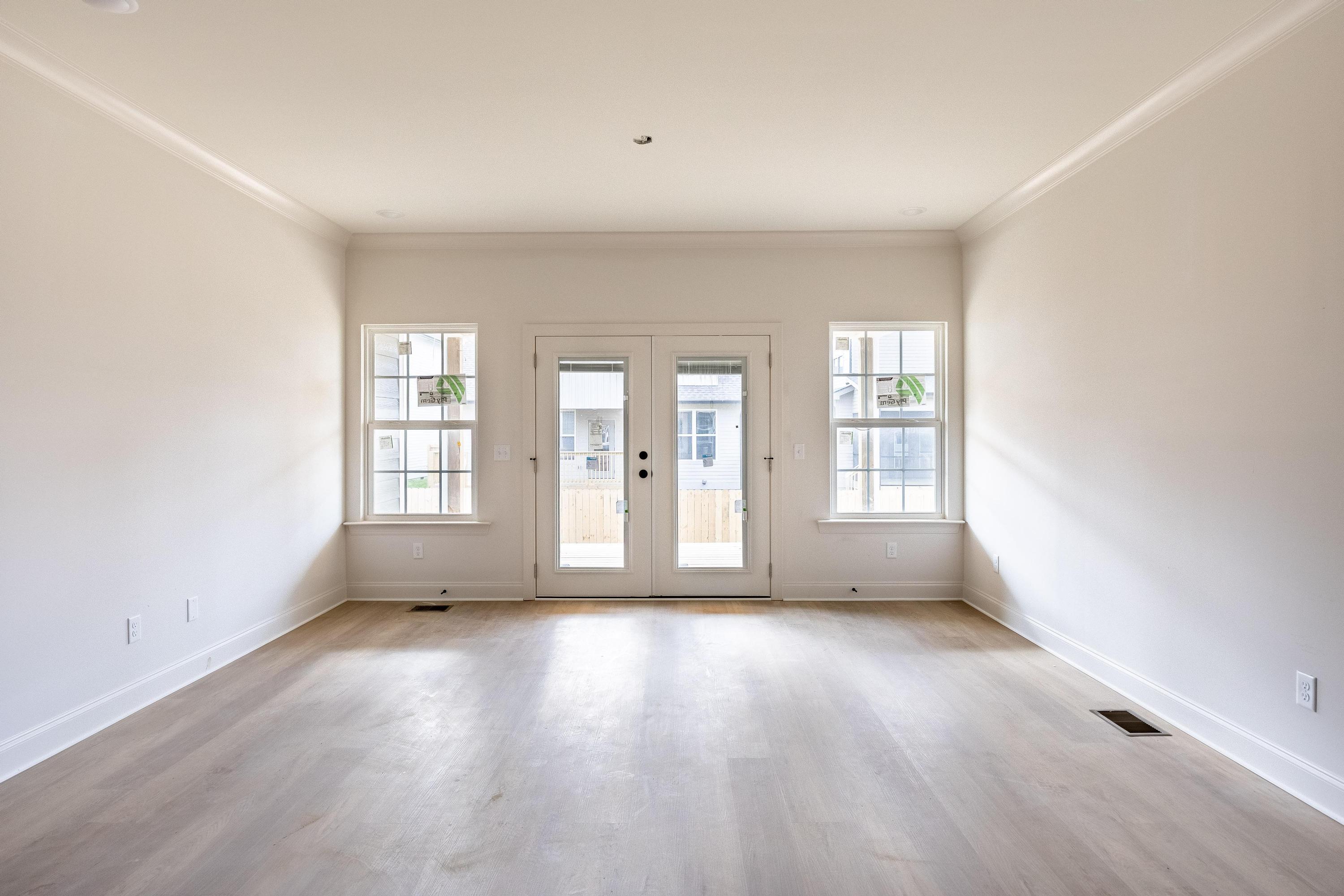 6659 Dharma Loop, 118