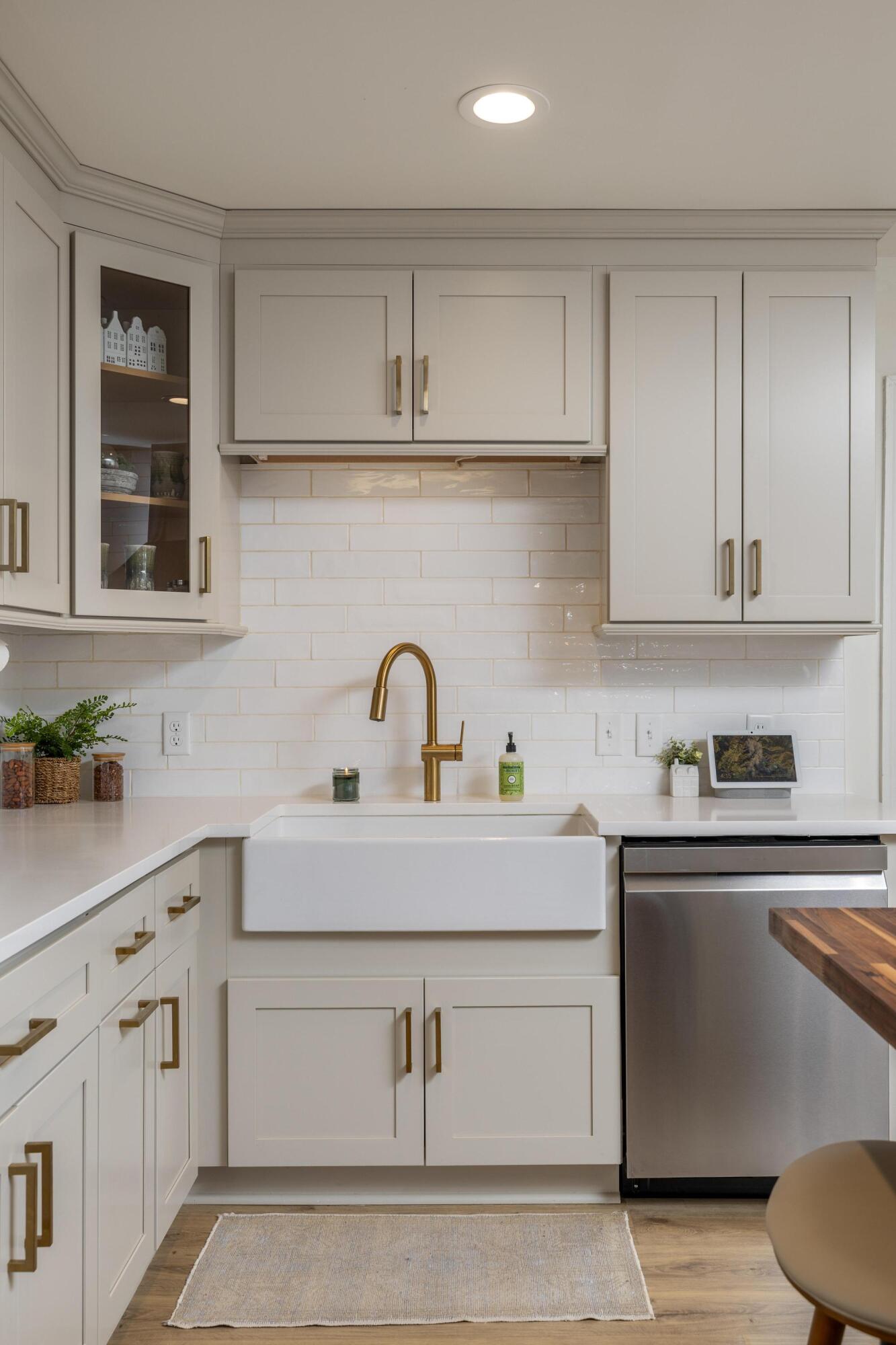 47 Mountain Cove Road