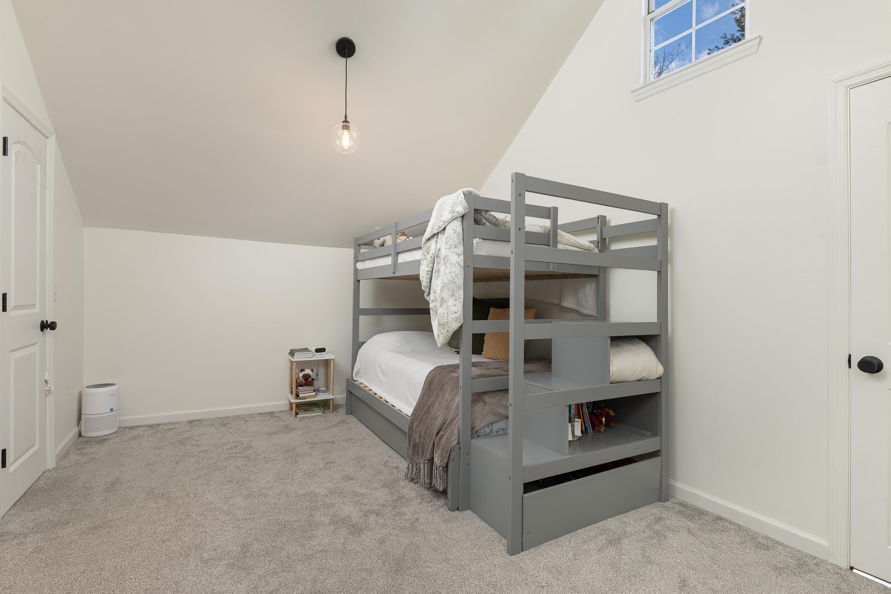 47 Mountain Cove Road