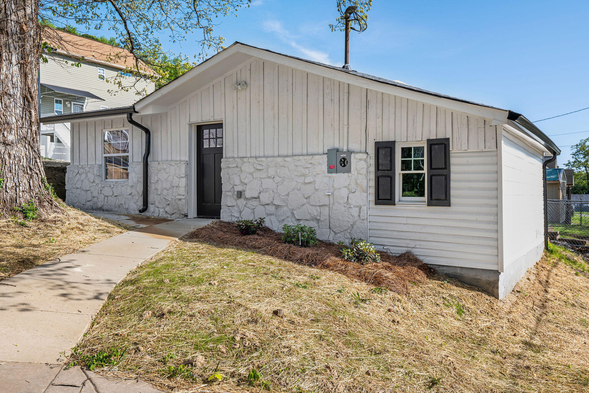 1011 Hamilton Avenue