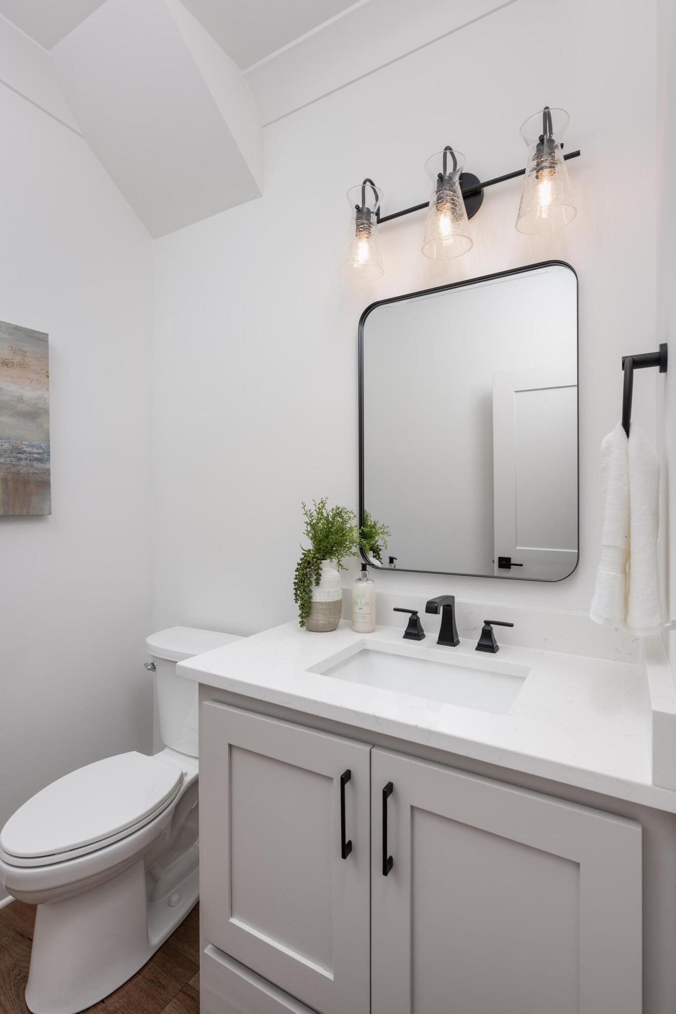 230 Goose Cir Circle