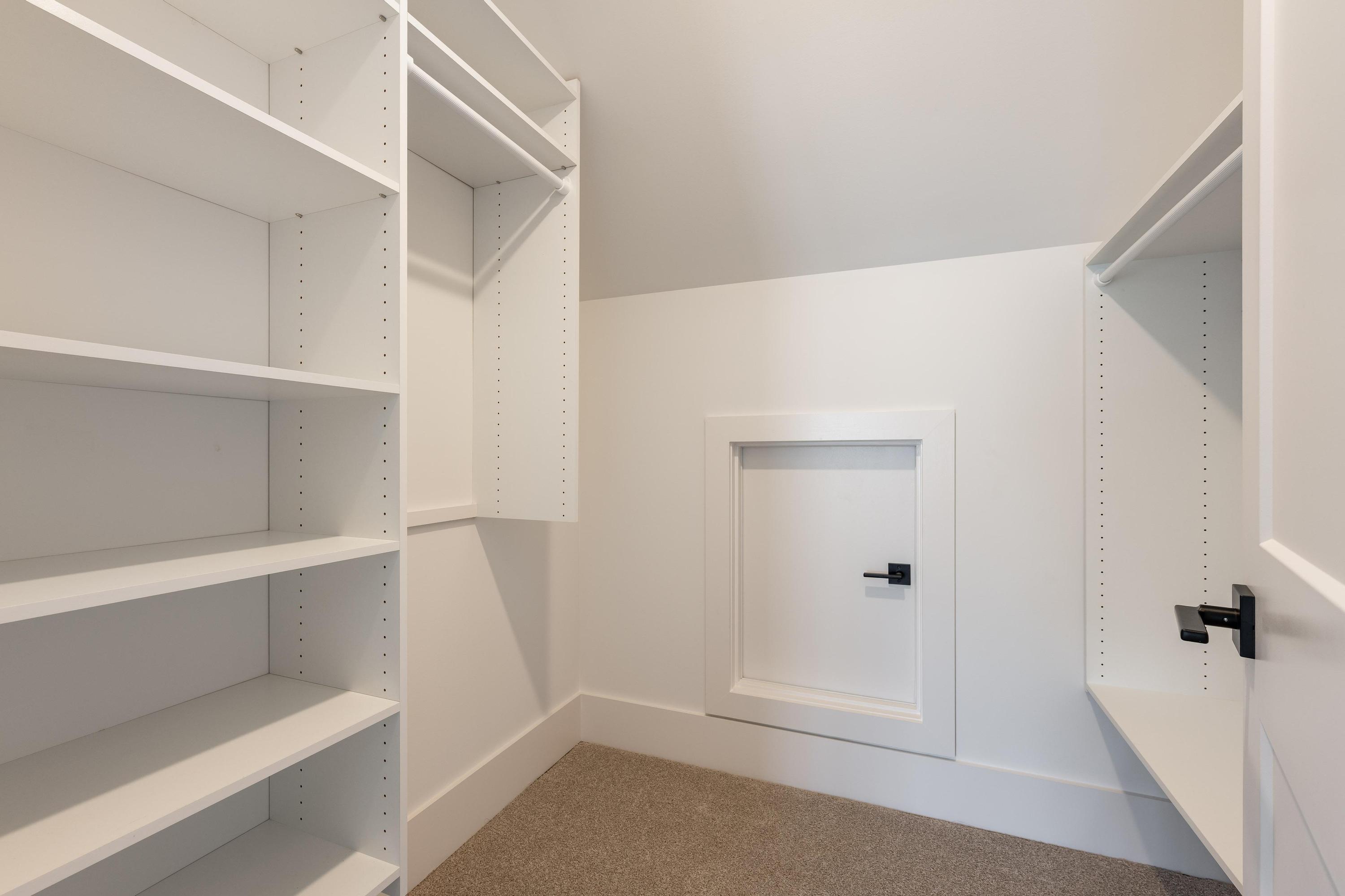 230 Goose Cir Circle