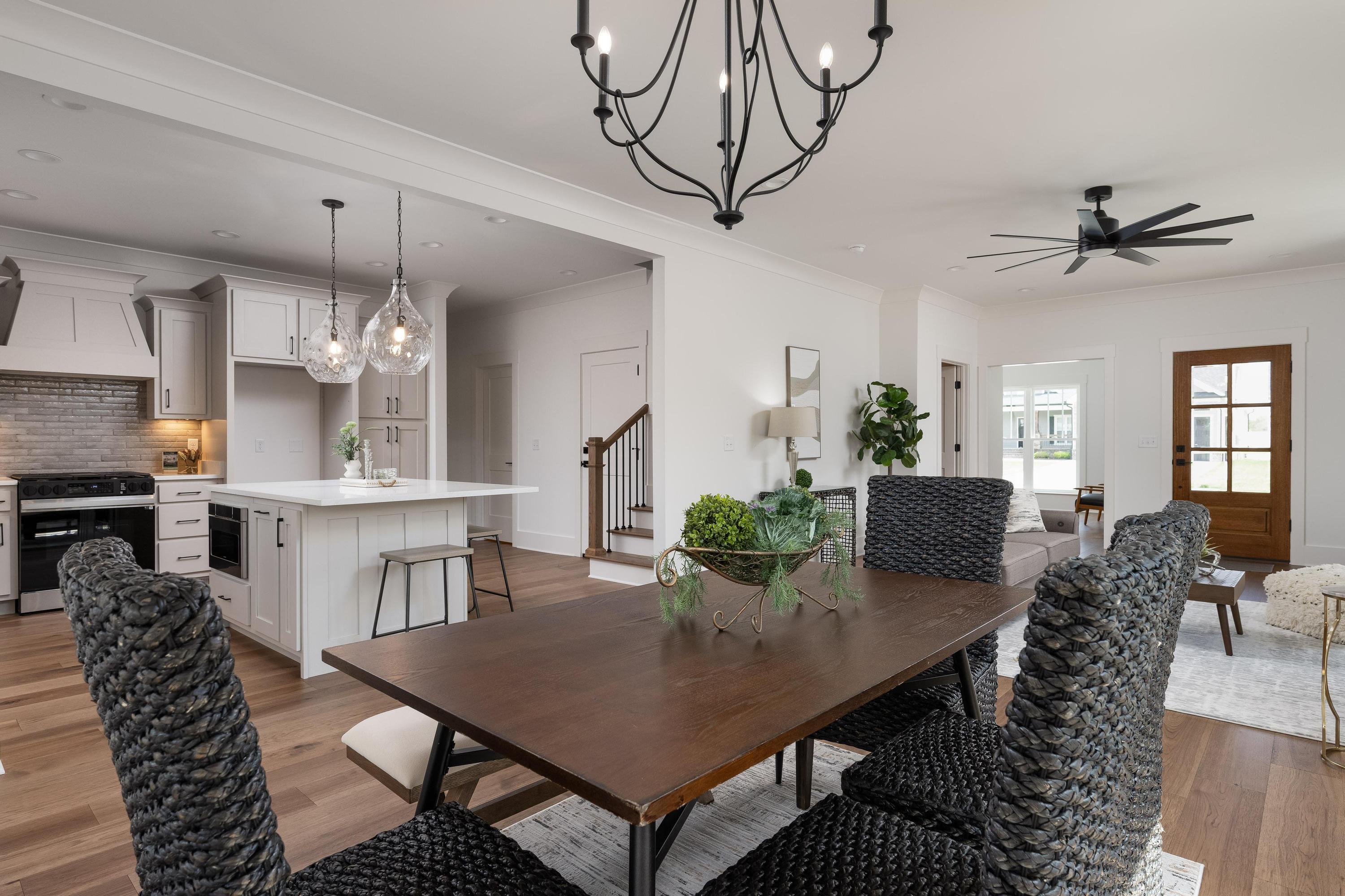 230 Goose Cir Circle