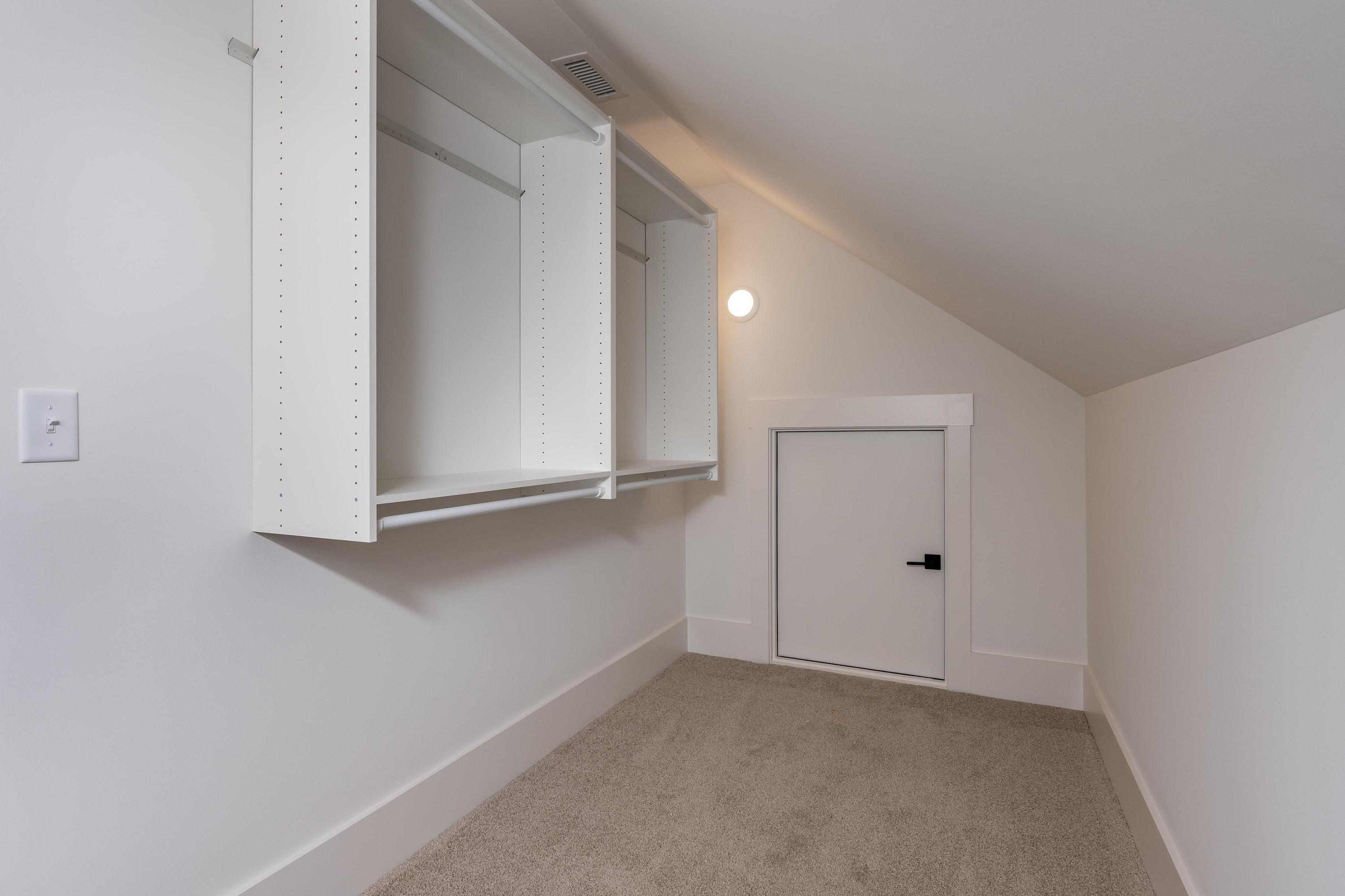 230 Goose Cir Circle