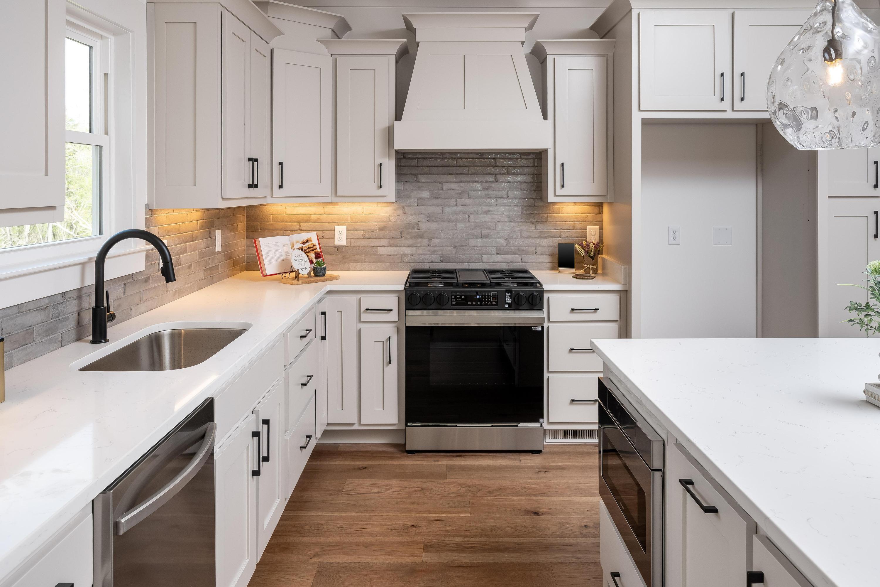 230 Goose Cir Circle