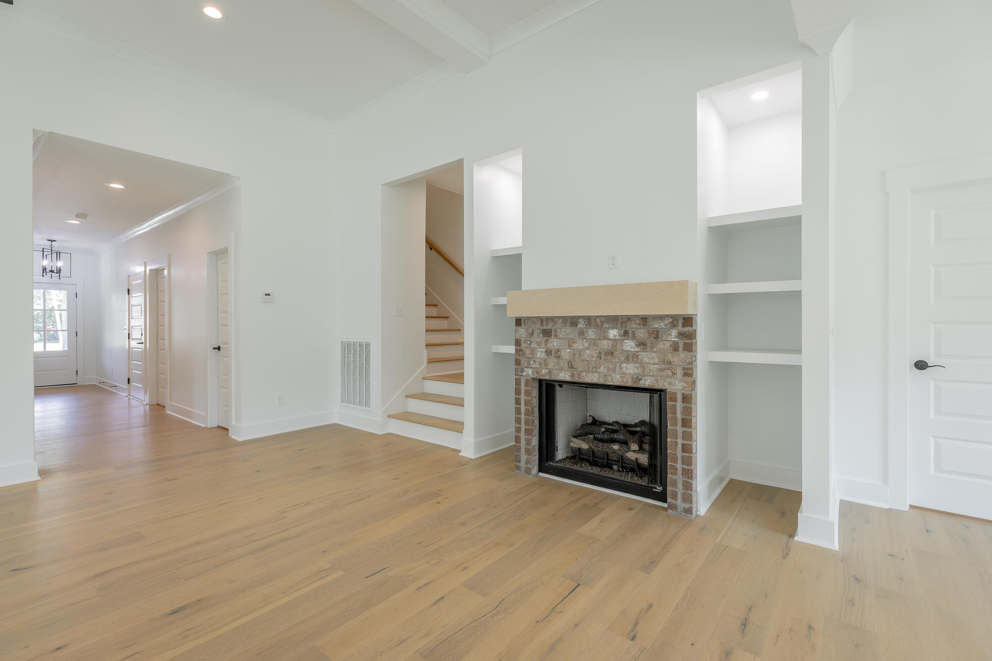 9532 N Valley Trail