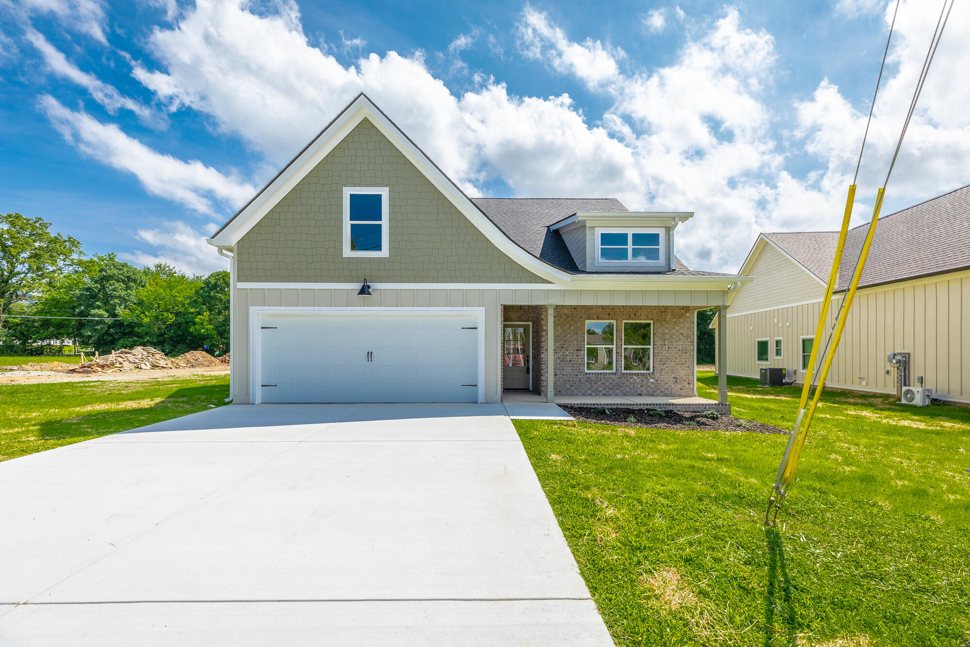 9532 N Valley Trail