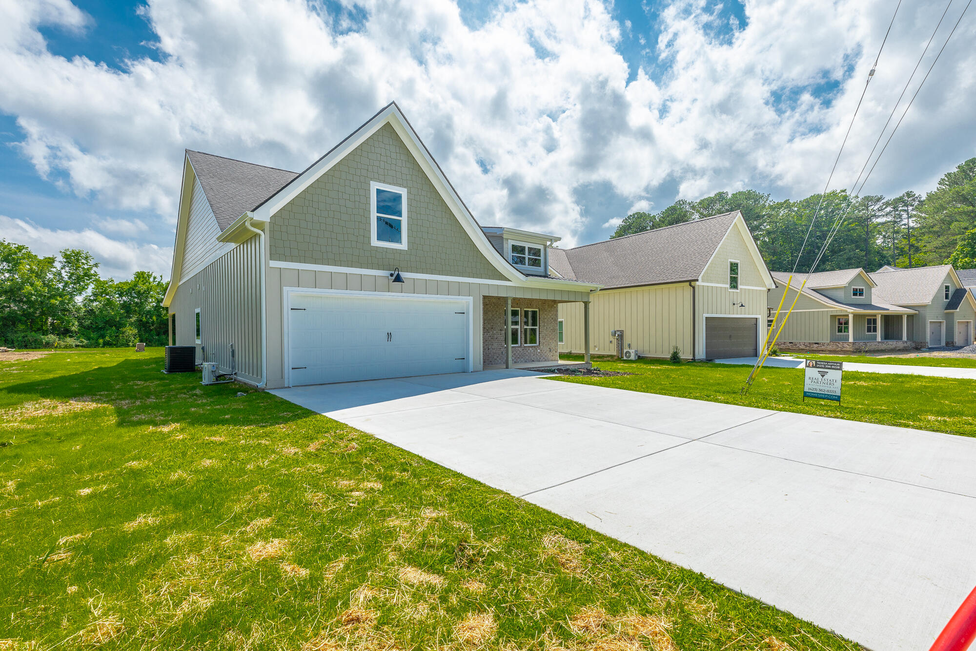 9532 N Valley Trail