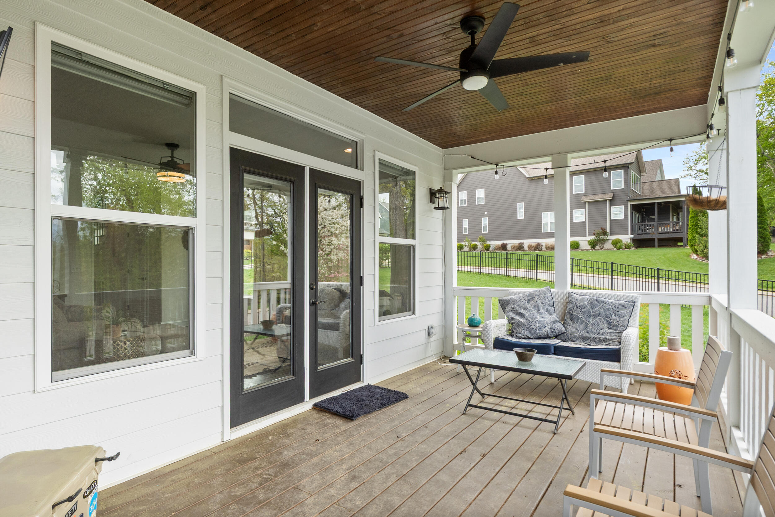 1807 Seven Pines Lane
