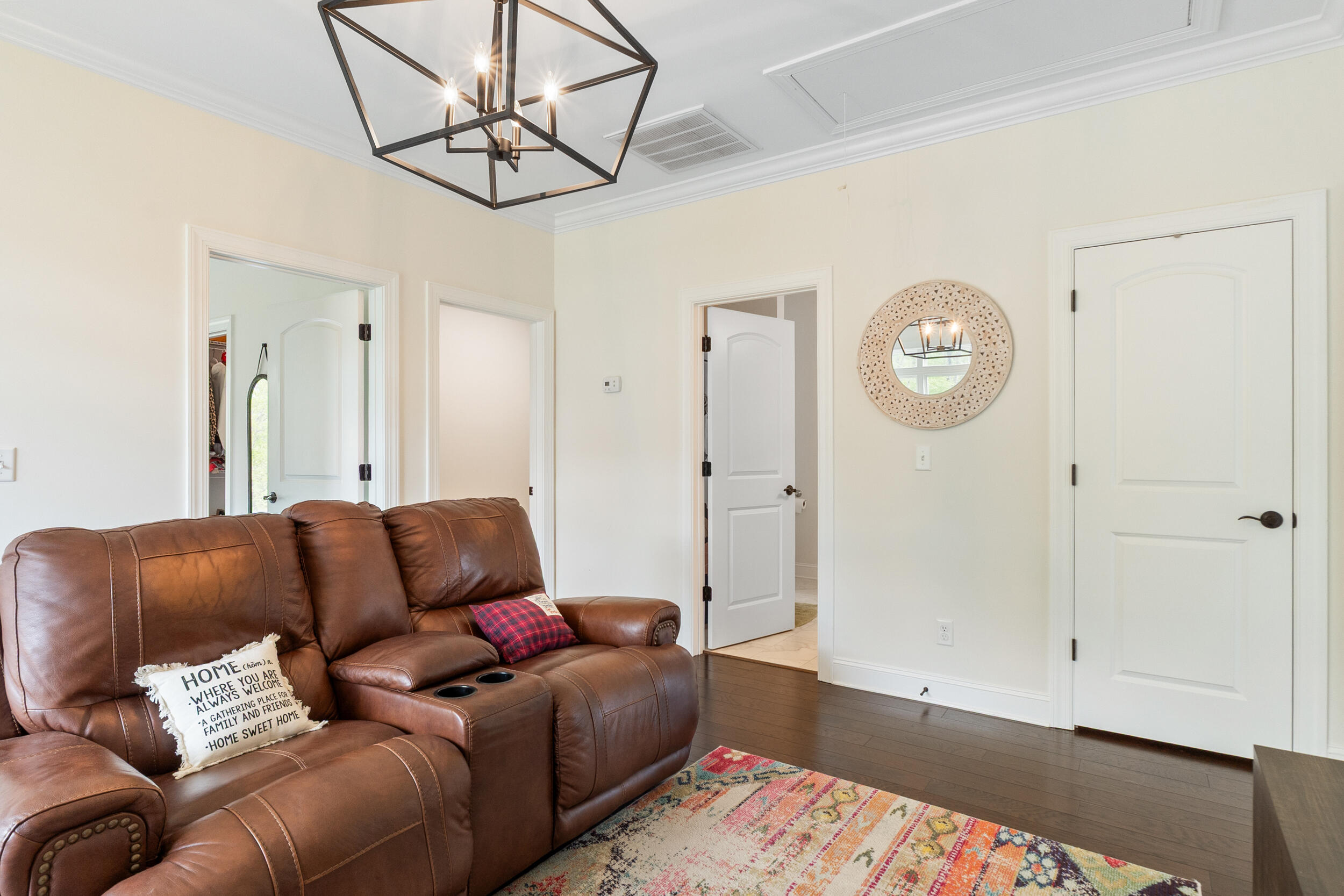 1807 Seven Pines Lane