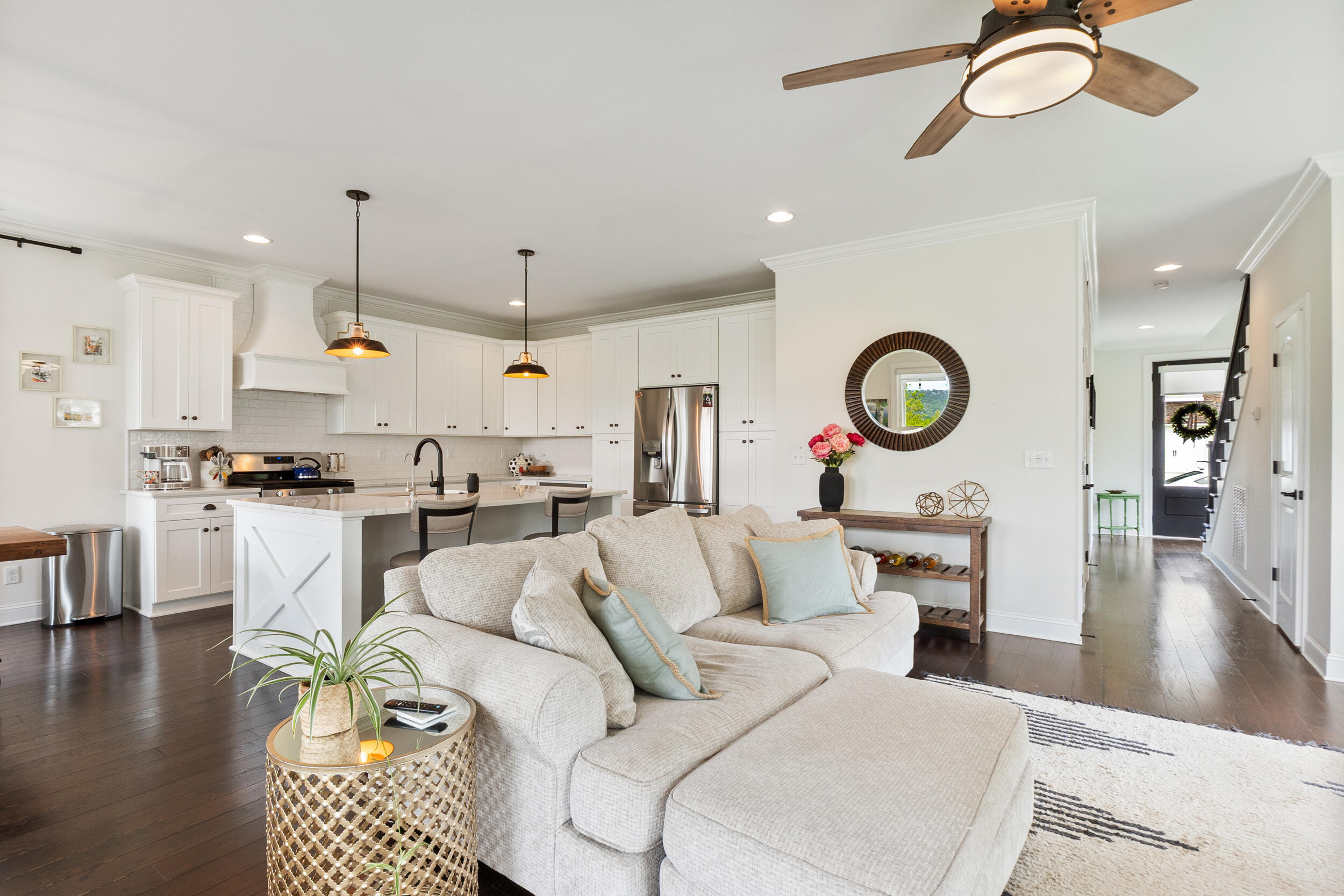 1807 Seven Pines Lane