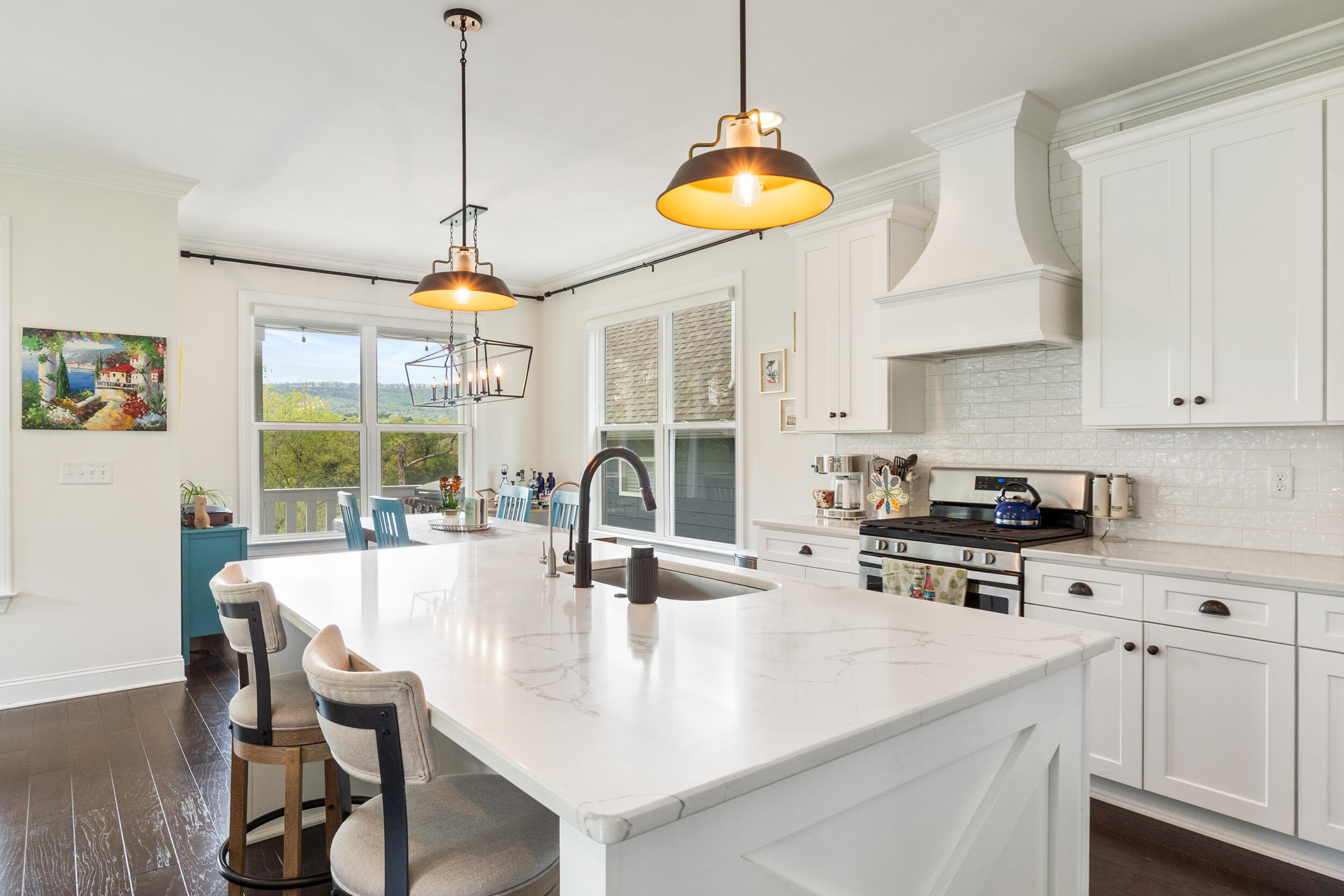 1807 Seven Pines Lane