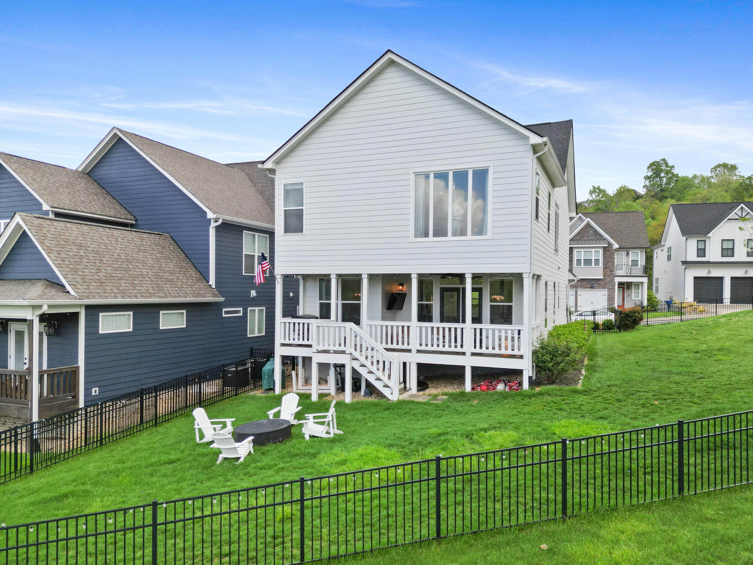 1807 Seven Pines Lane