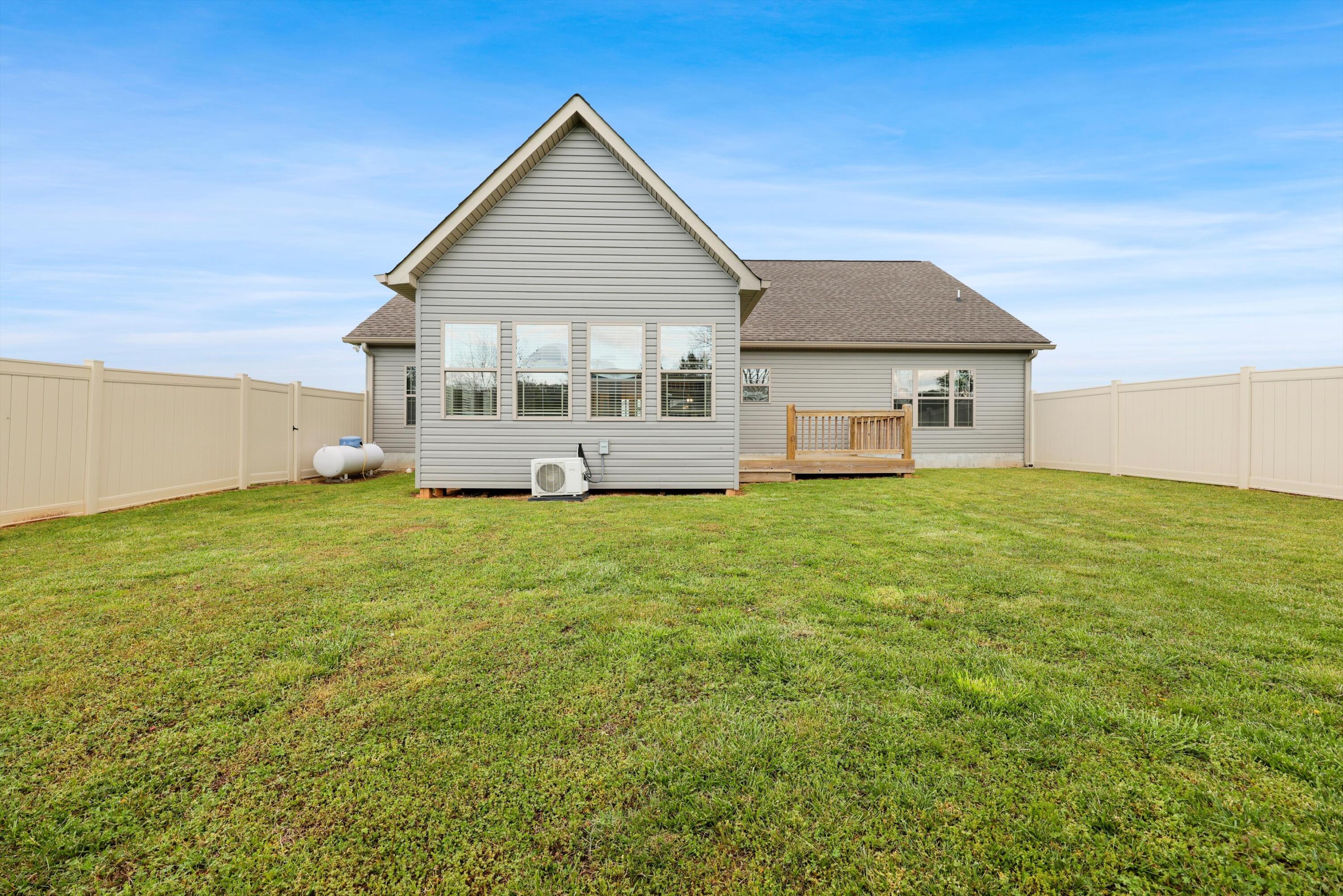 134 Farm View Circle