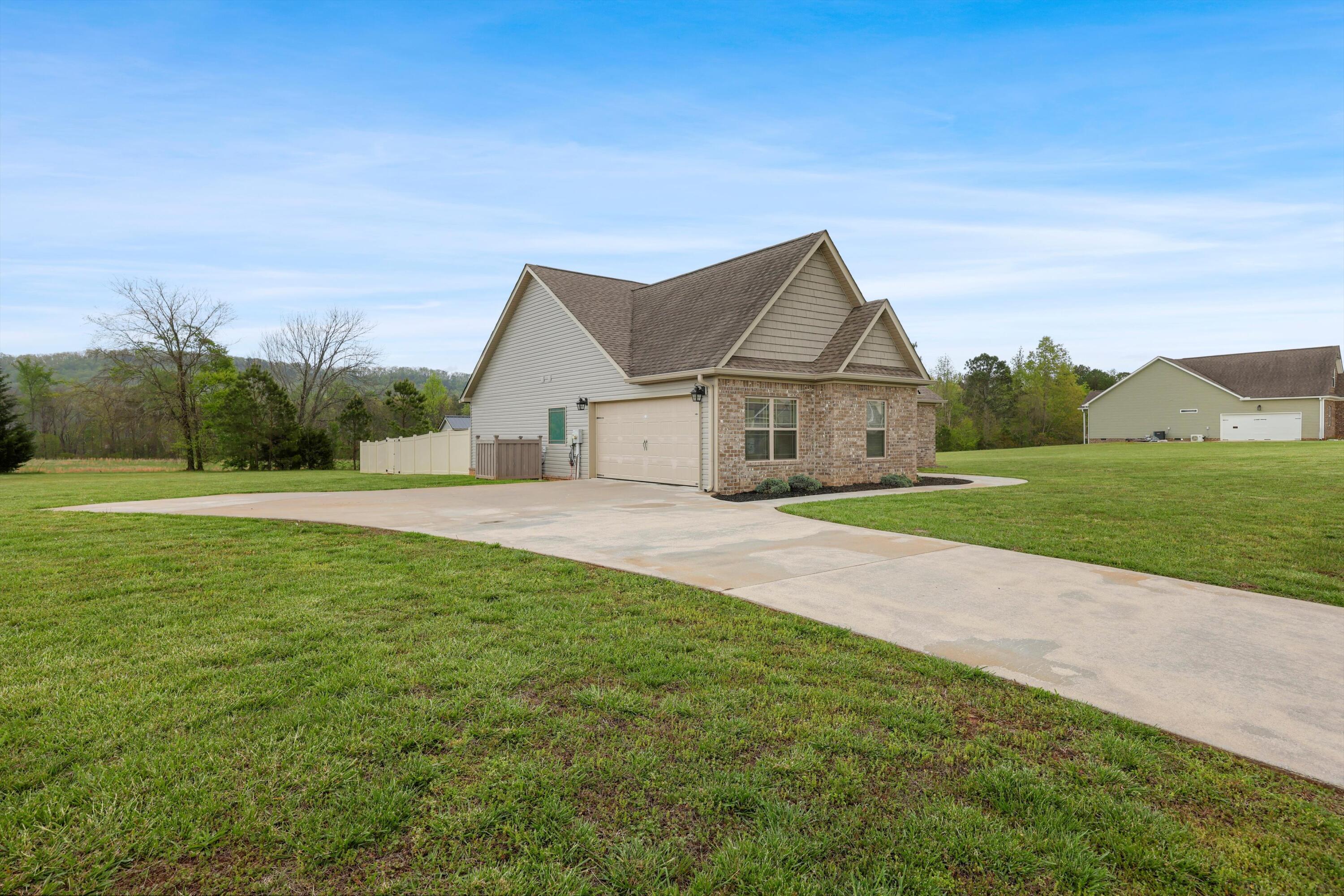 134 Farm View Circle