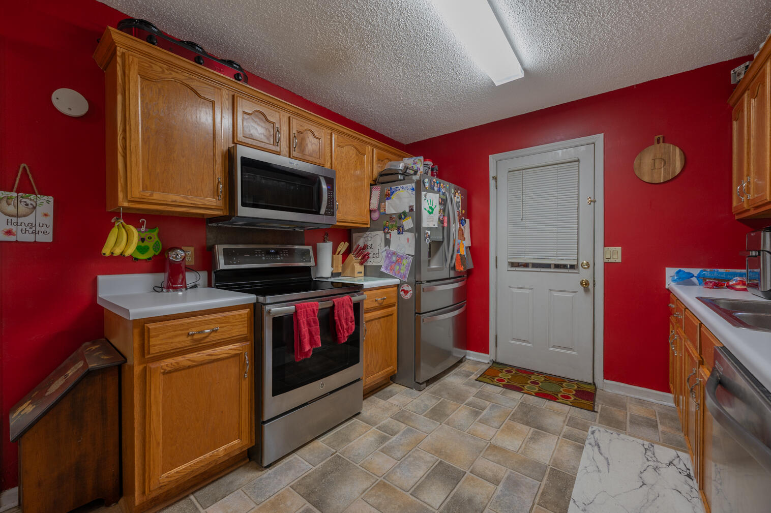 63 Willow Drive, LaFayette