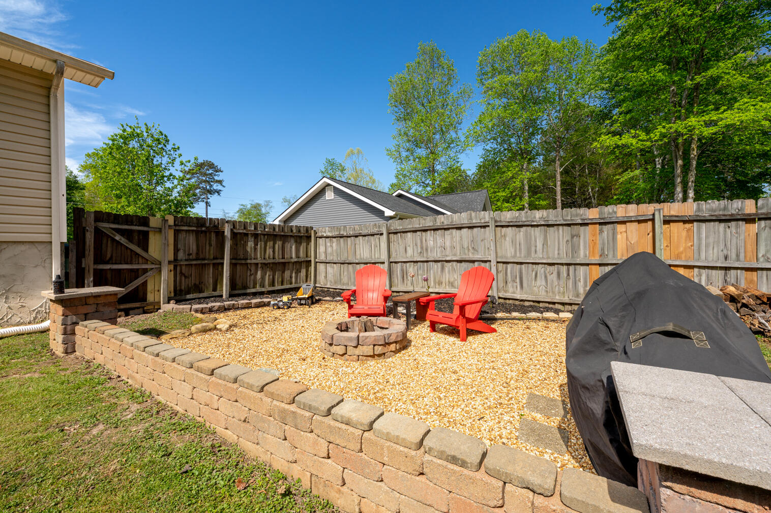 63 Willow Drive, LaFayette