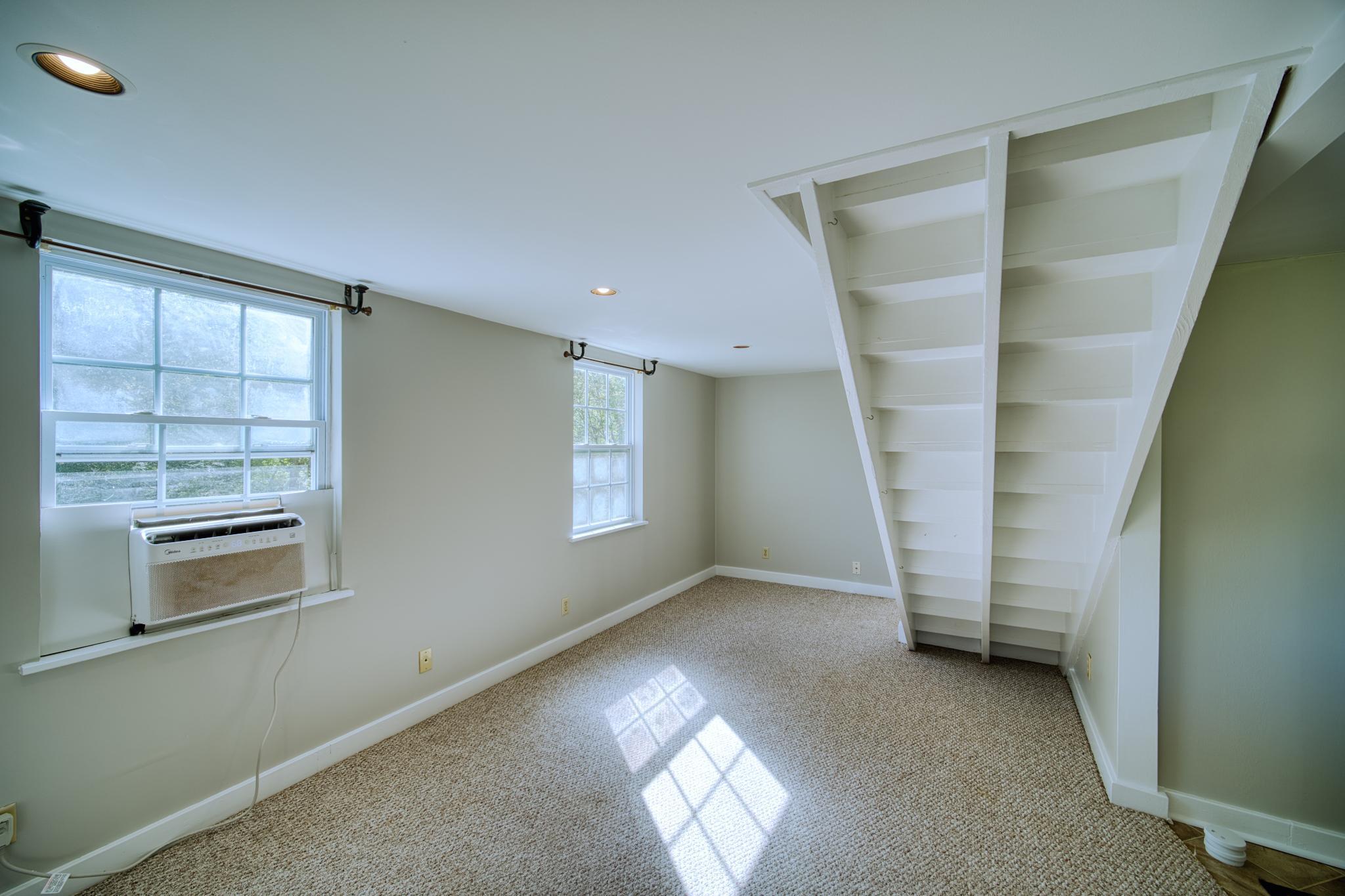 2409 Altura Drive