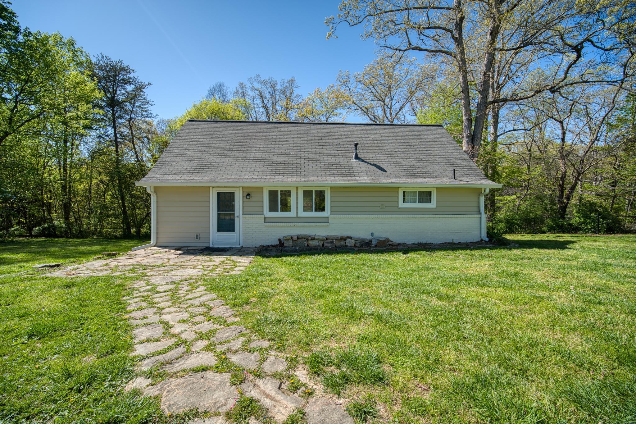 2409 Altura Drive