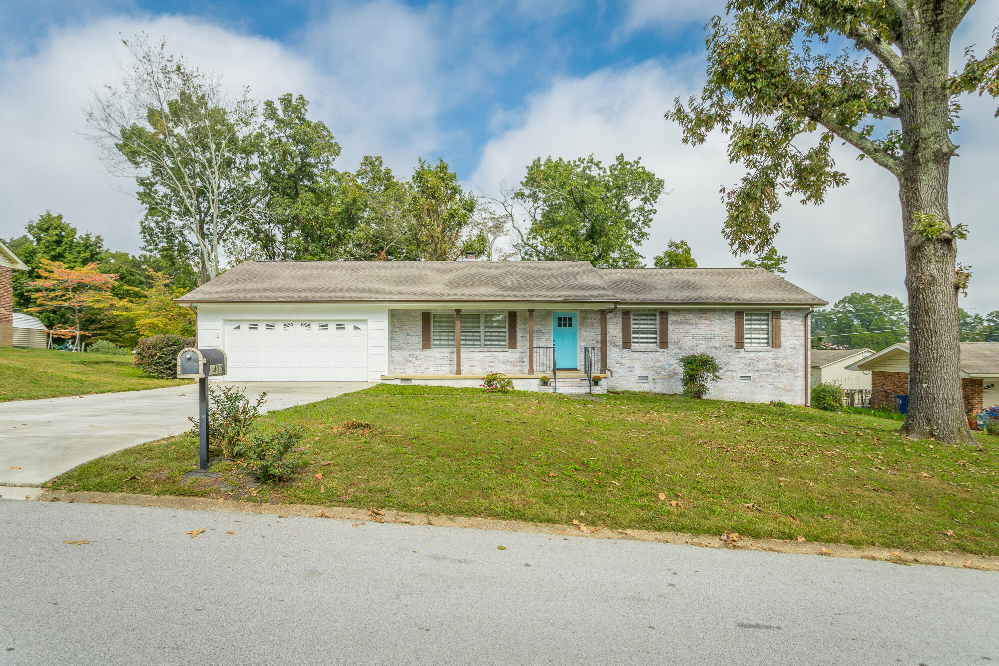 1403 Clearpoint Drive