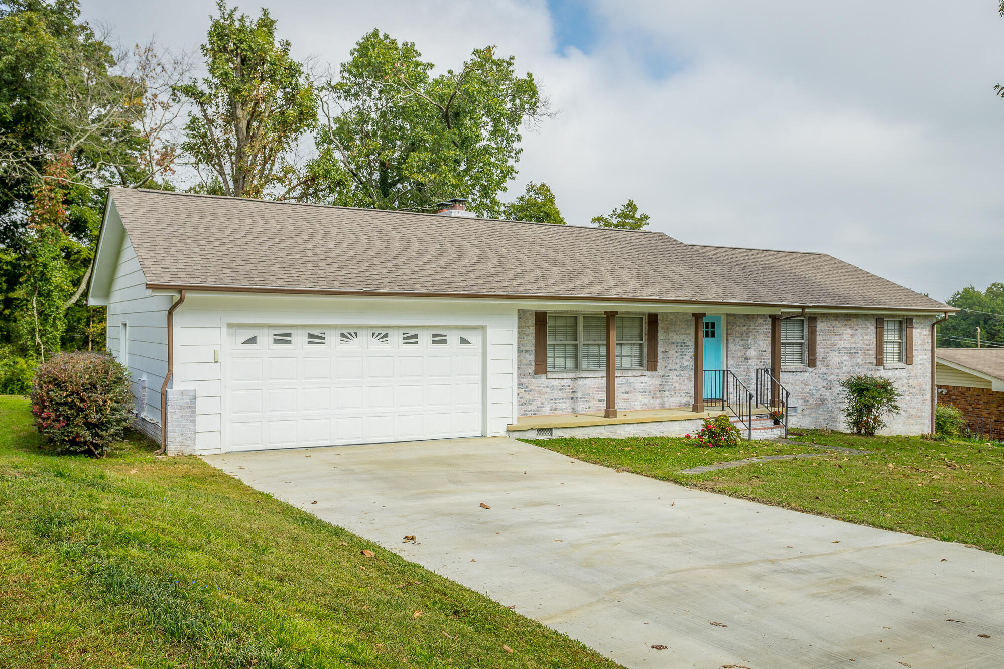 1403 Clearpoint Drive
