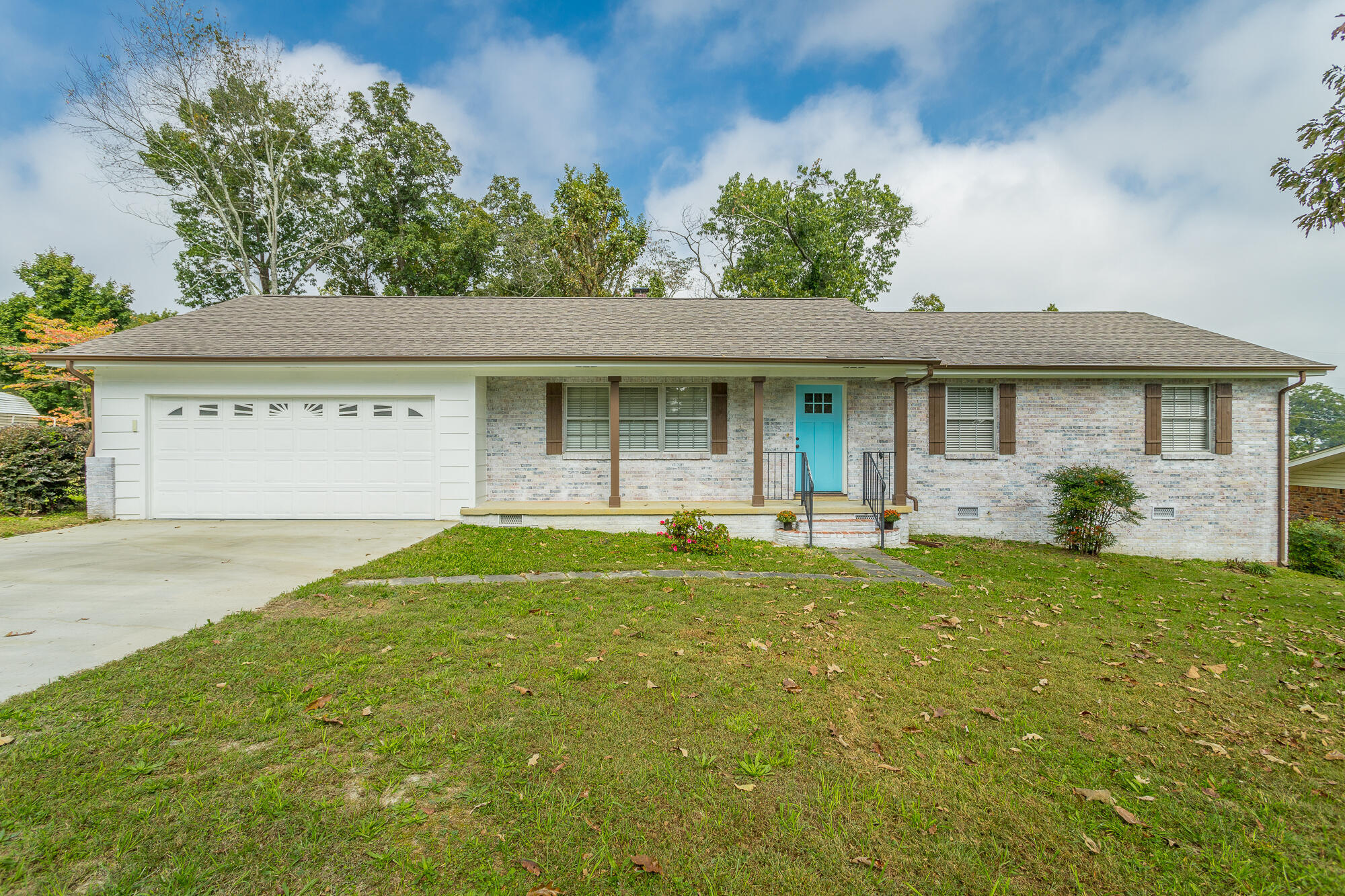 1403 Clearpoint Drive