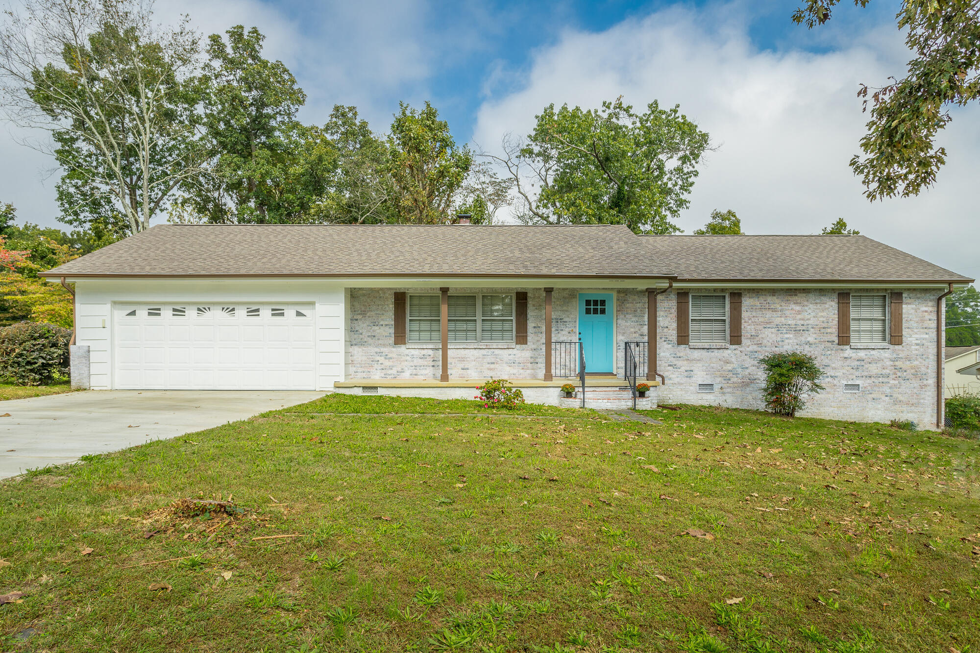 1403 Clearpoint Drive