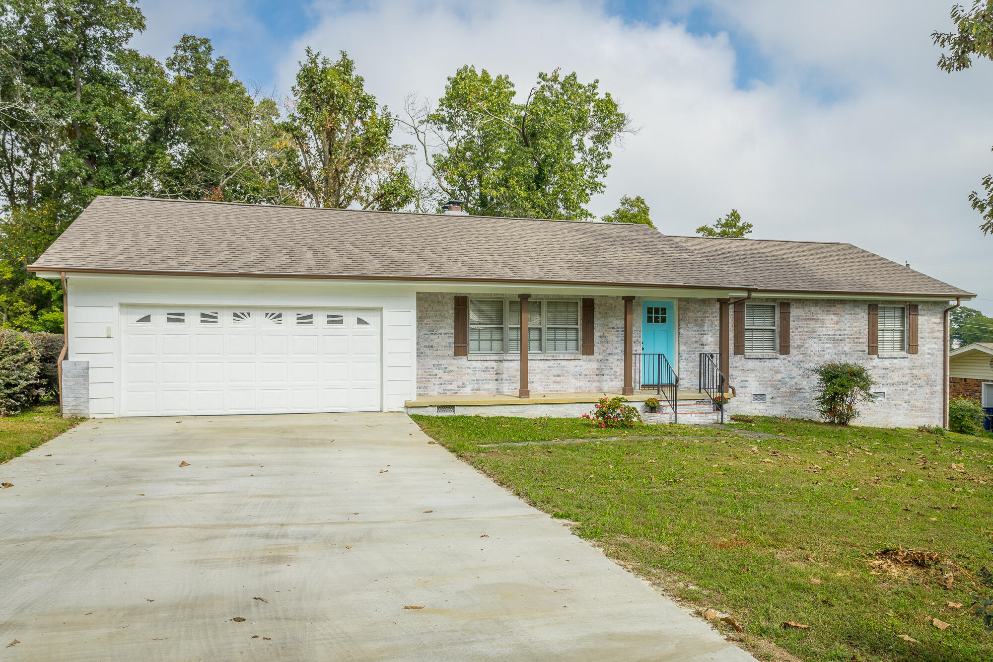 1403 Clearpoint Drive