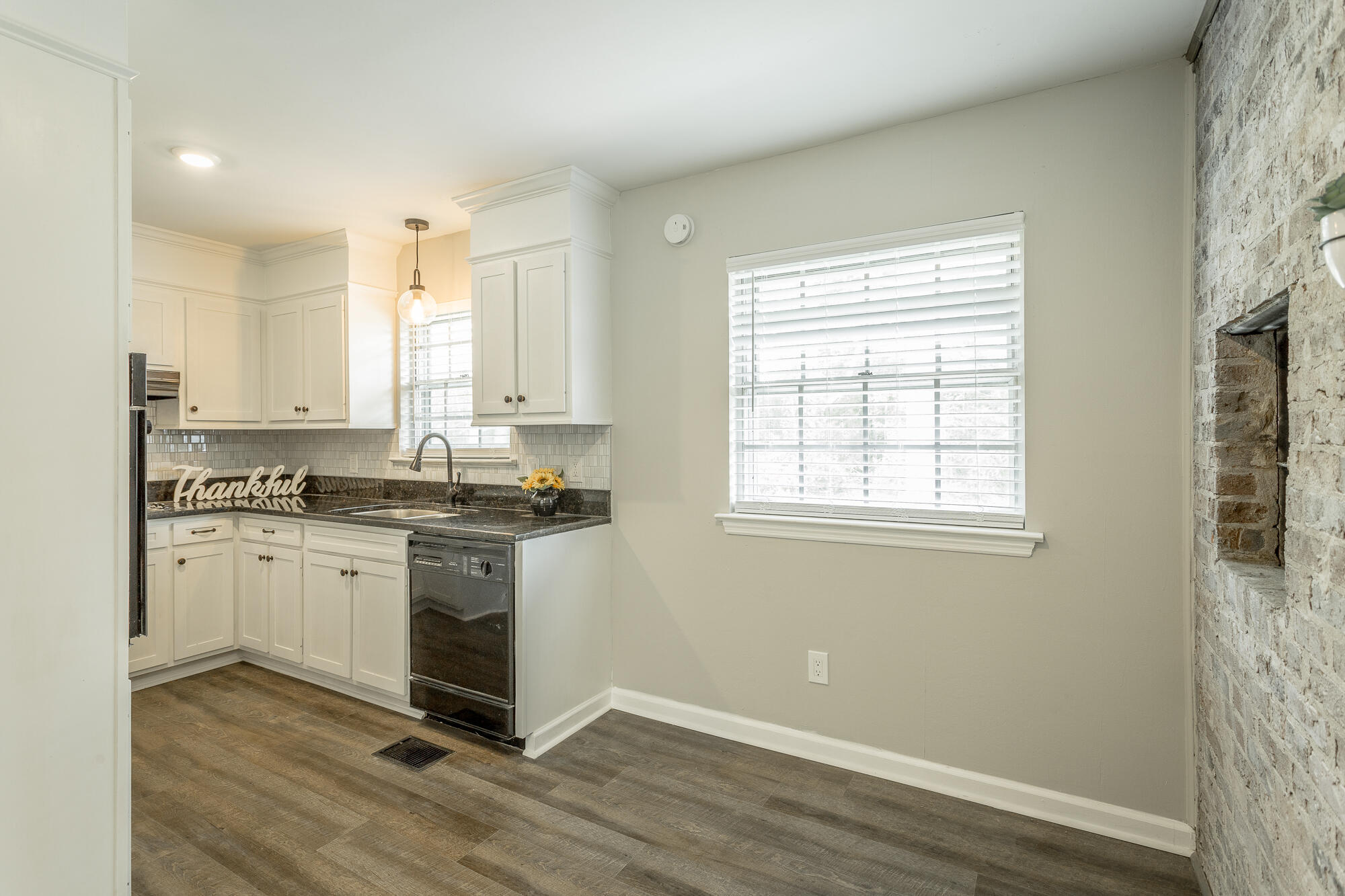 1403 Clearpoint Drive