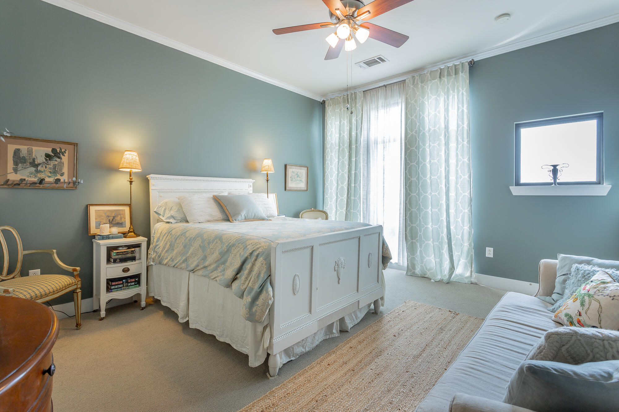 129 Walnut Street, Unit 314