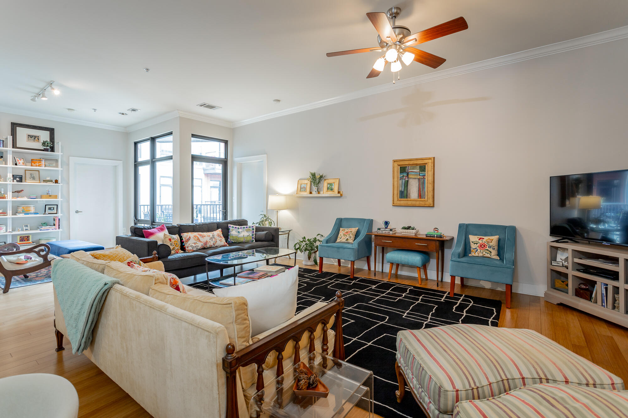 129 Walnut Street, Unit 314