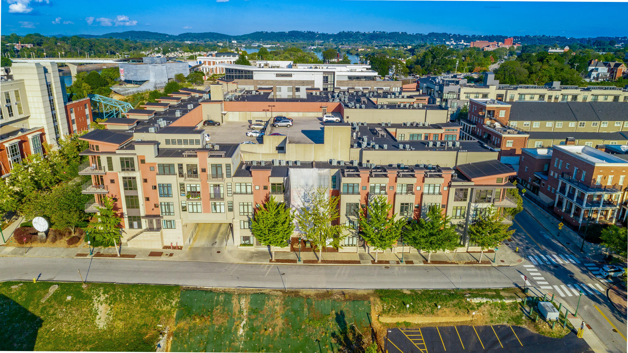 129 Walnut Street, Unit 314