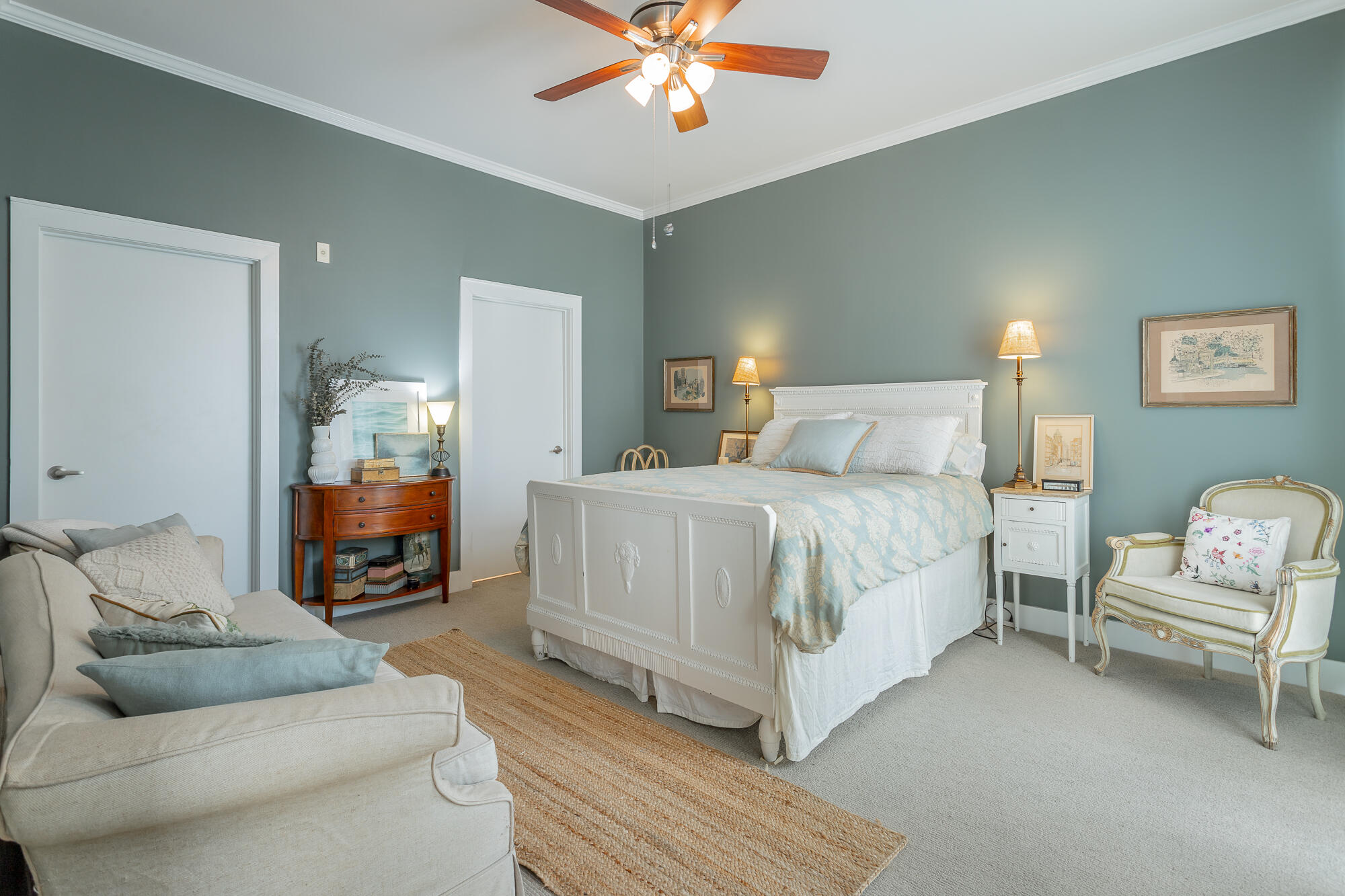 129 Walnut Street, Unit 314