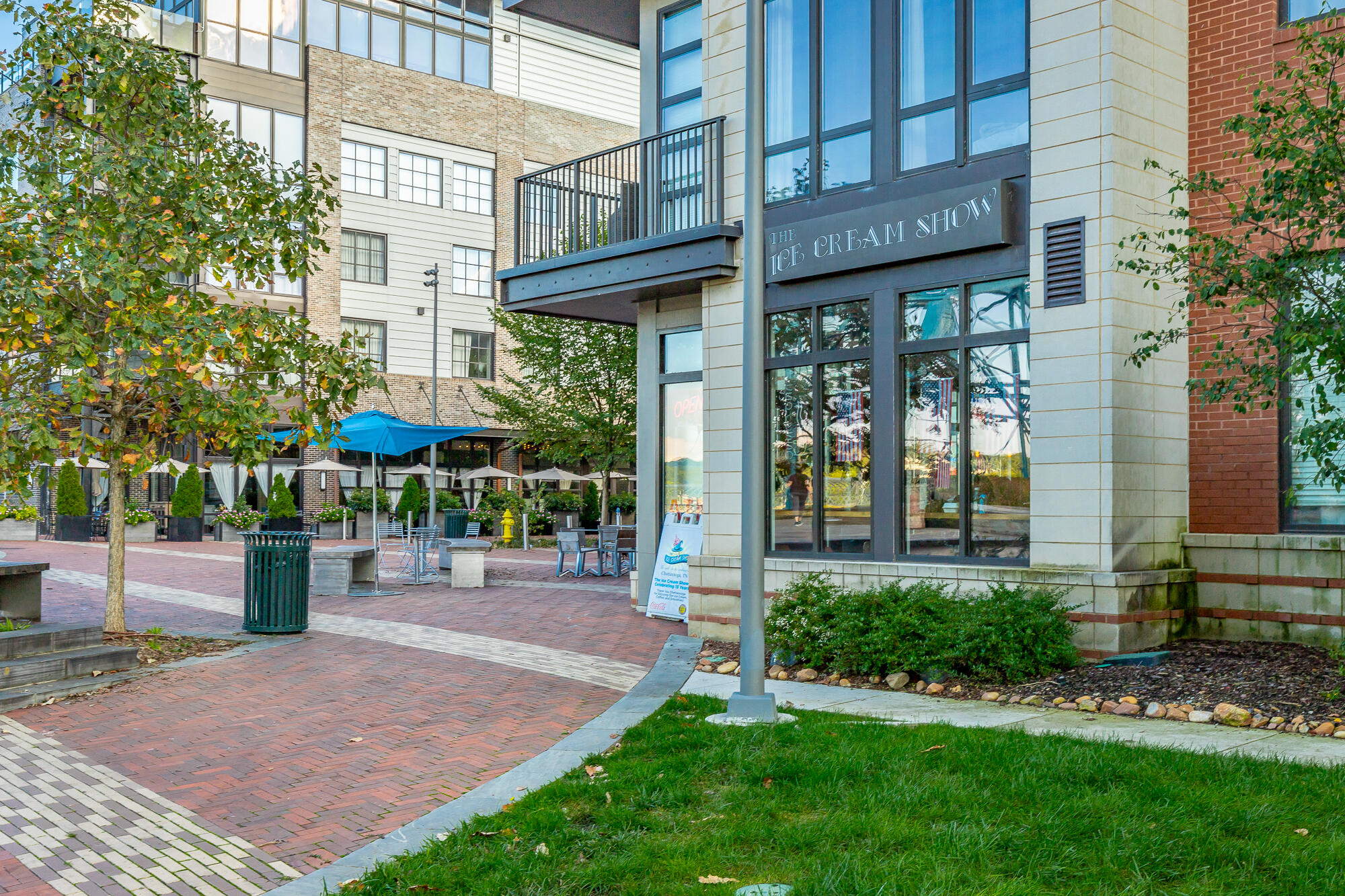 129 Walnut Street, Unit 314