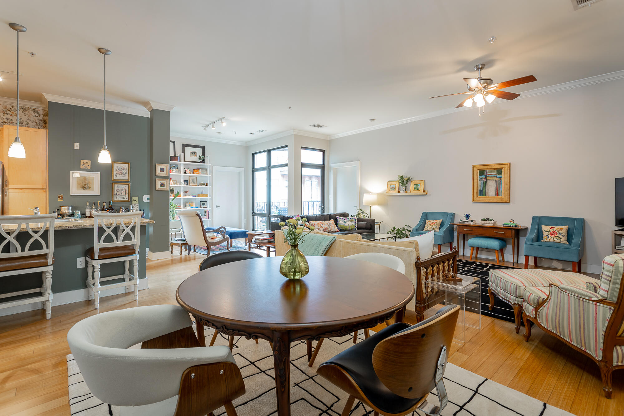 129 Walnut Street, Unit 314