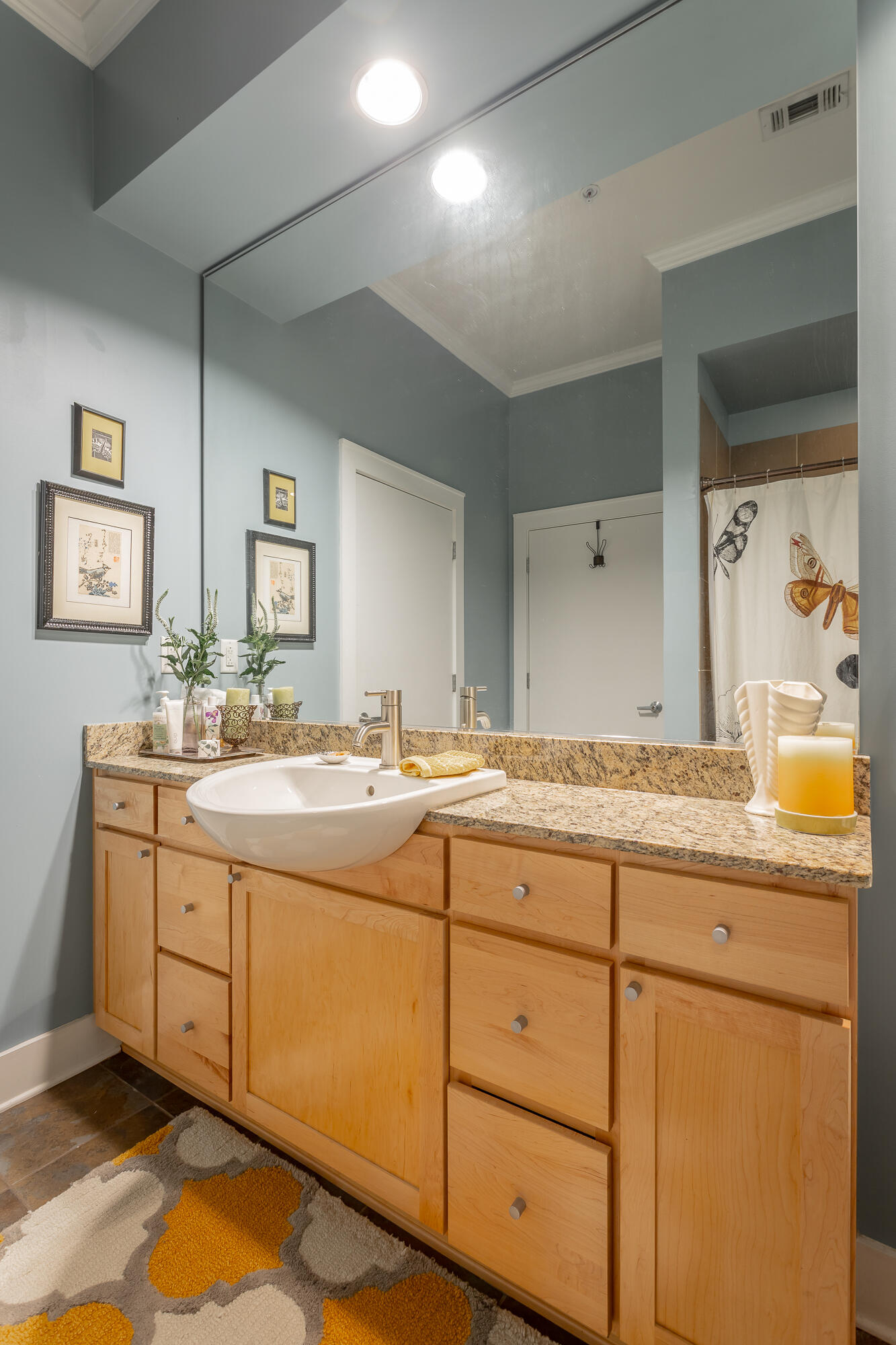 129 Walnut Street, Unit 314