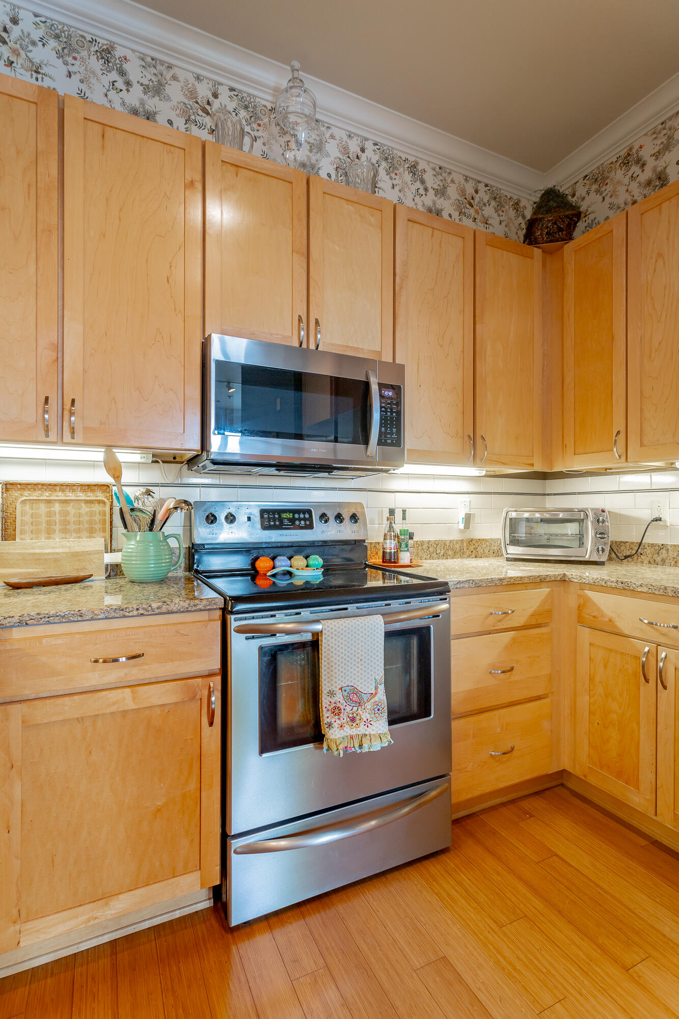 129 Walnut Street, Unit 314