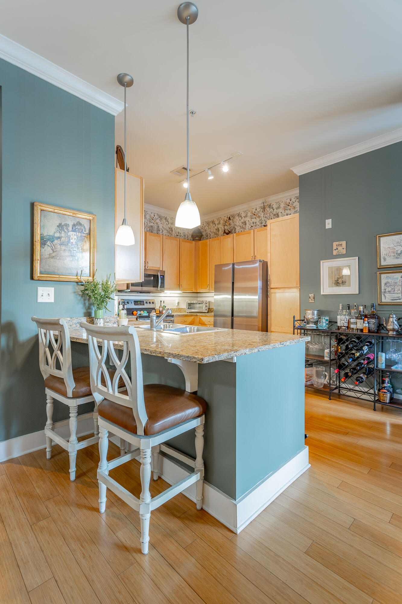 129 Walnut Street, Unit 314