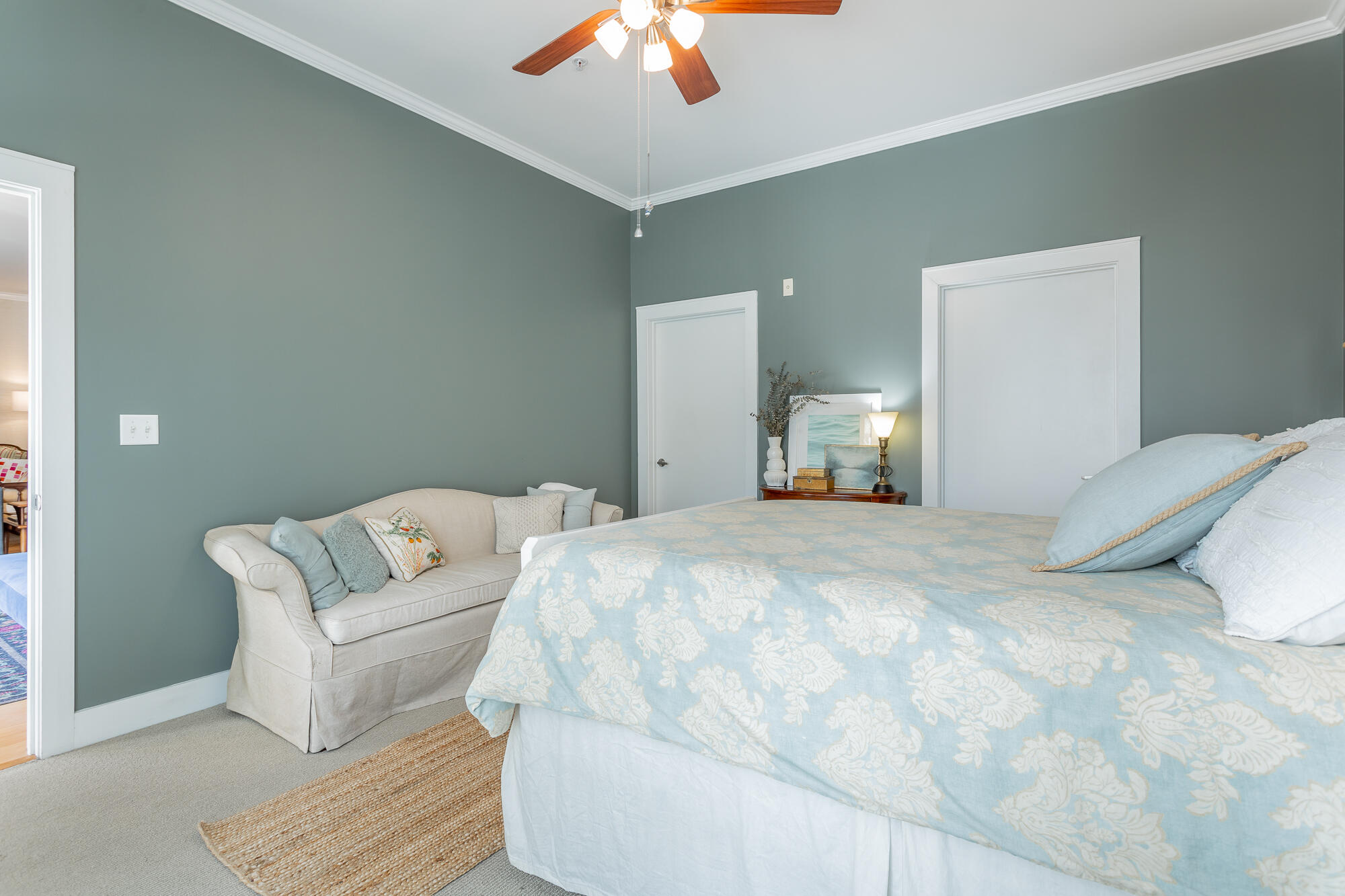 129 Walnut Street, Unit 314