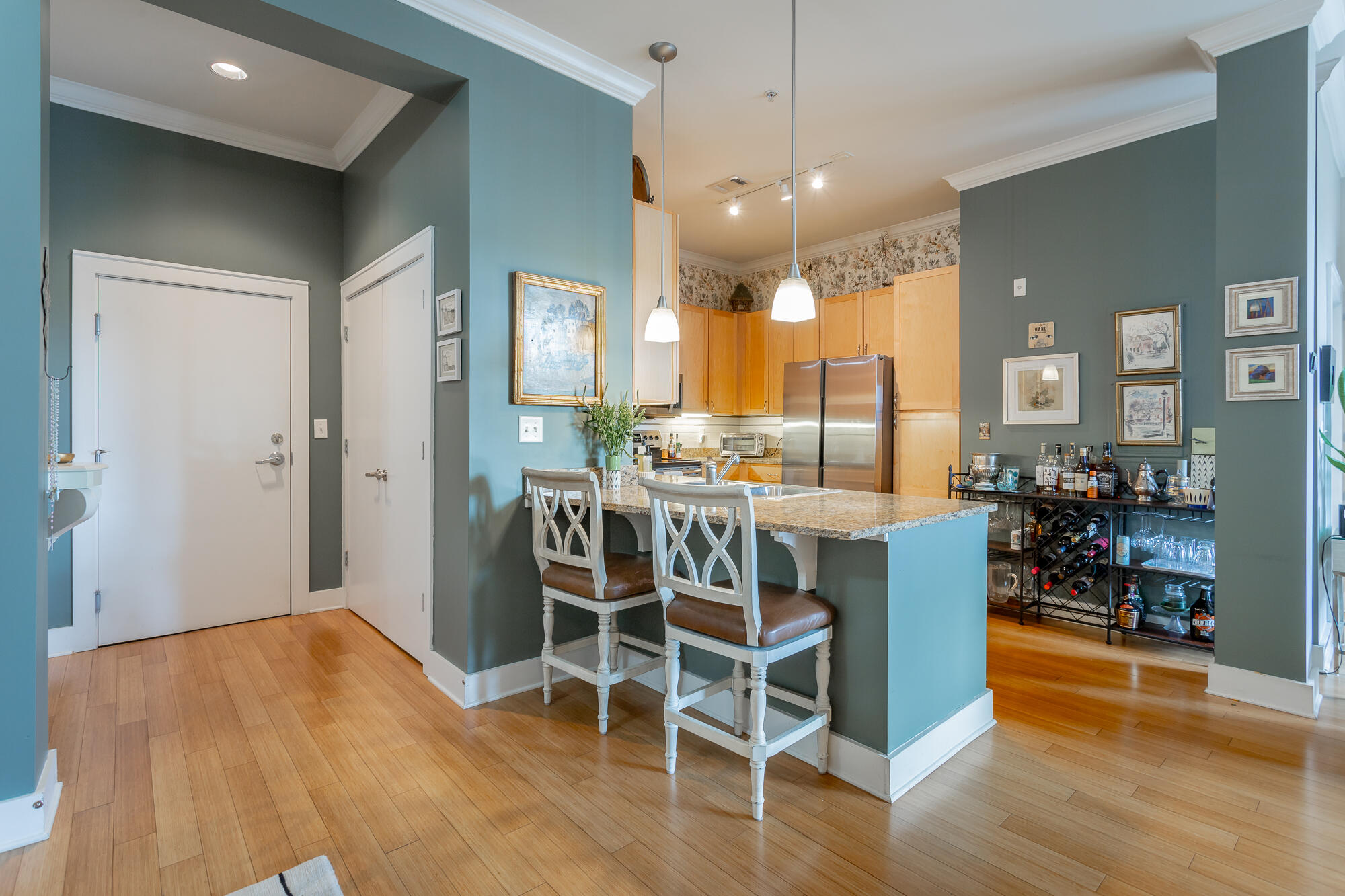 129 Walnut Street, Unit 314