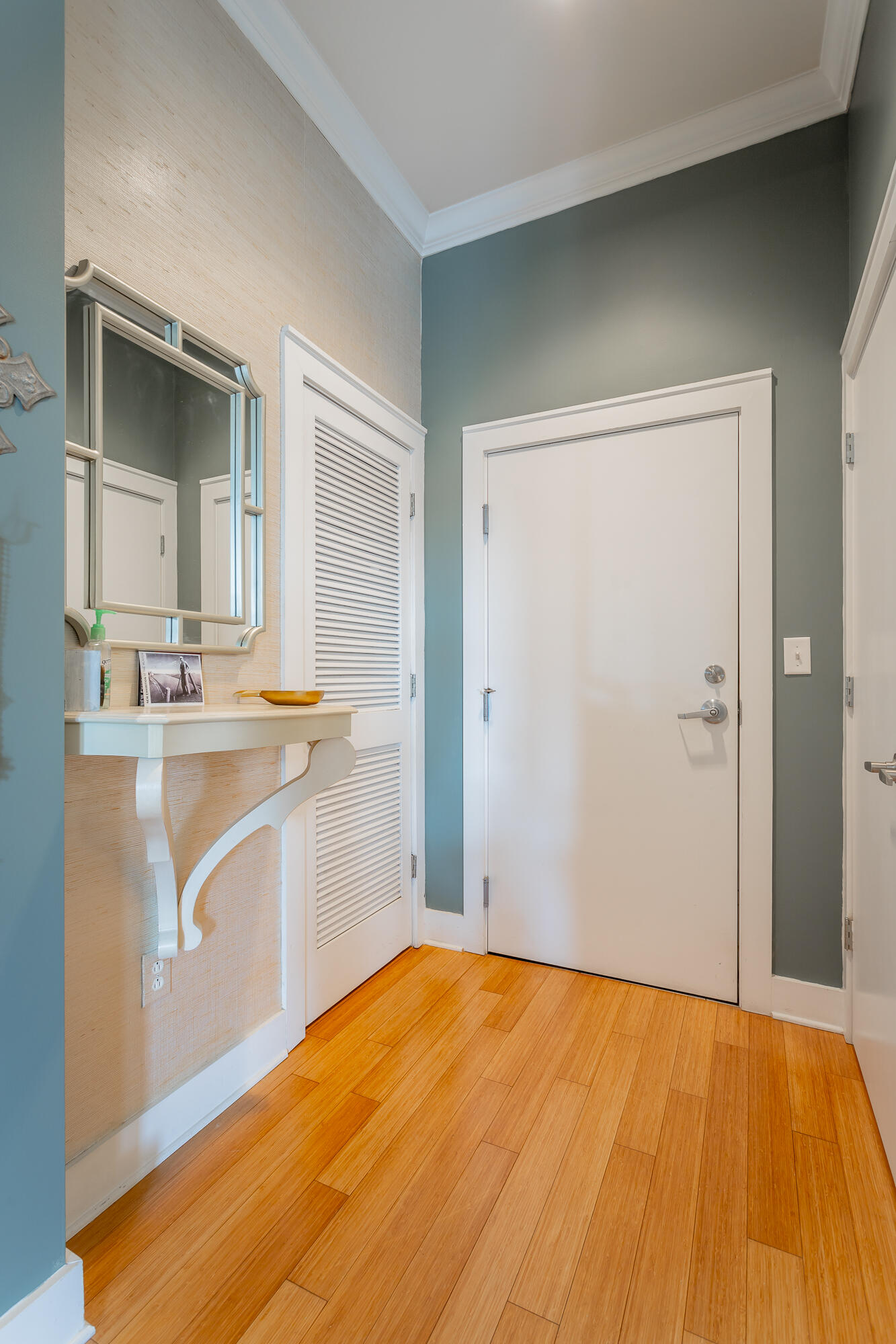 129 Walnut Street, Unit 314