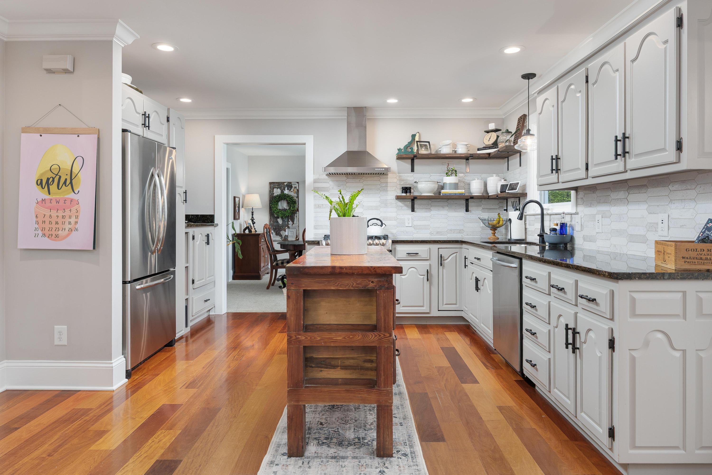 7331 Royal Harbour Circle