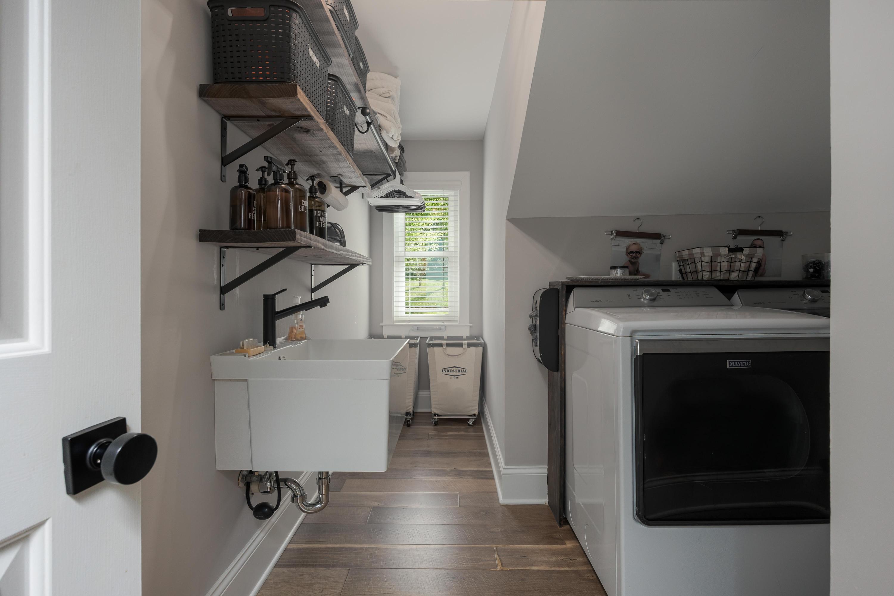 7331 Royal Harbour Circle