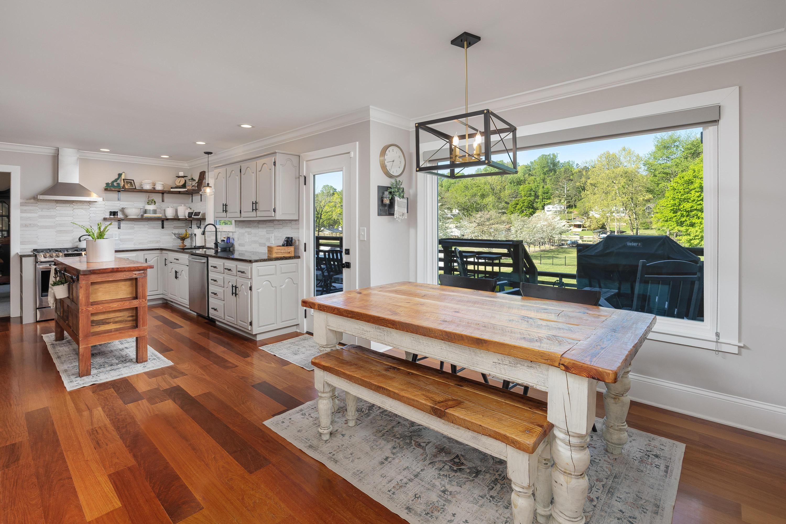 7331 Royal Harbour Circle