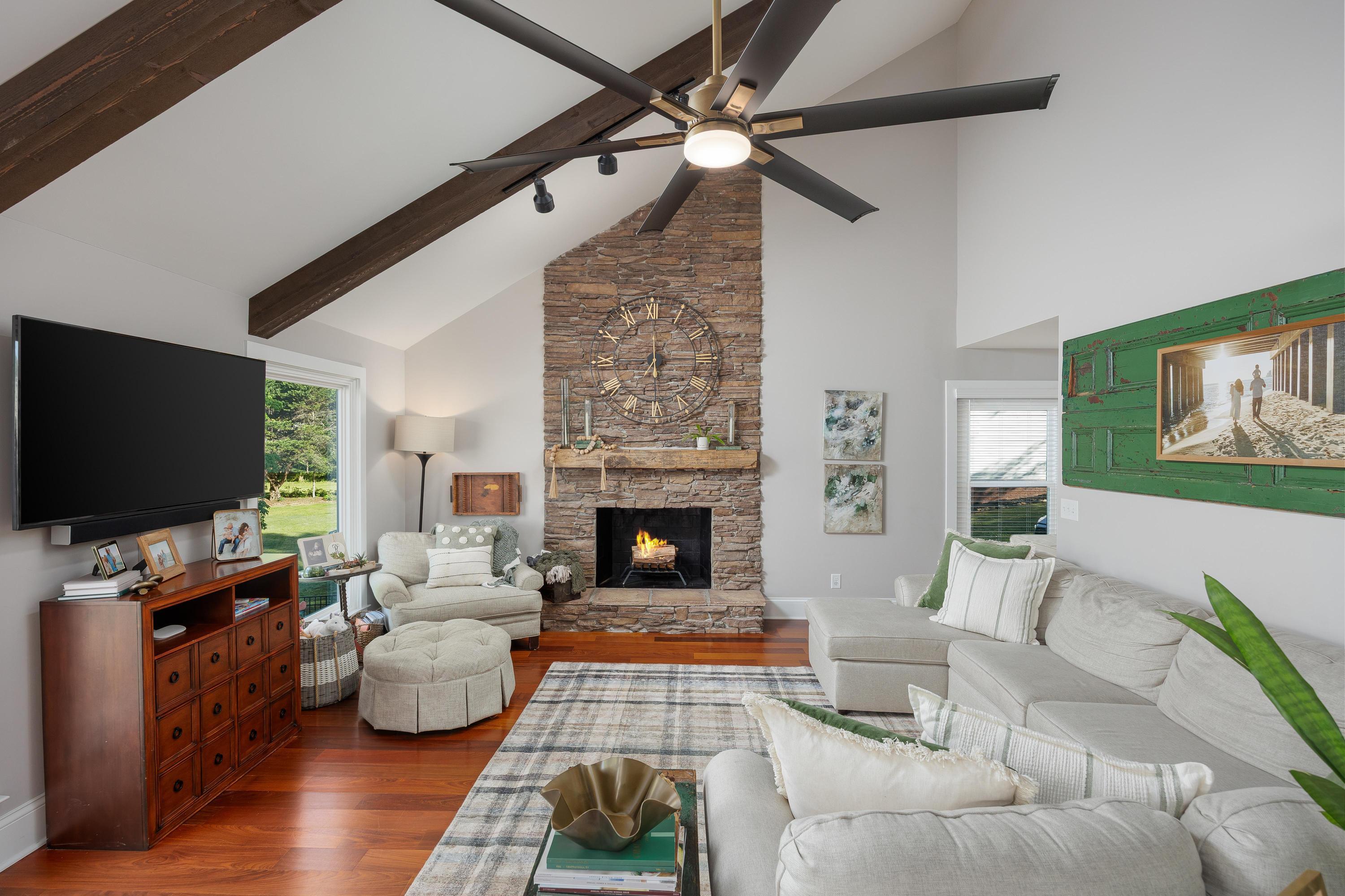 7331 Royal Harbour Circle