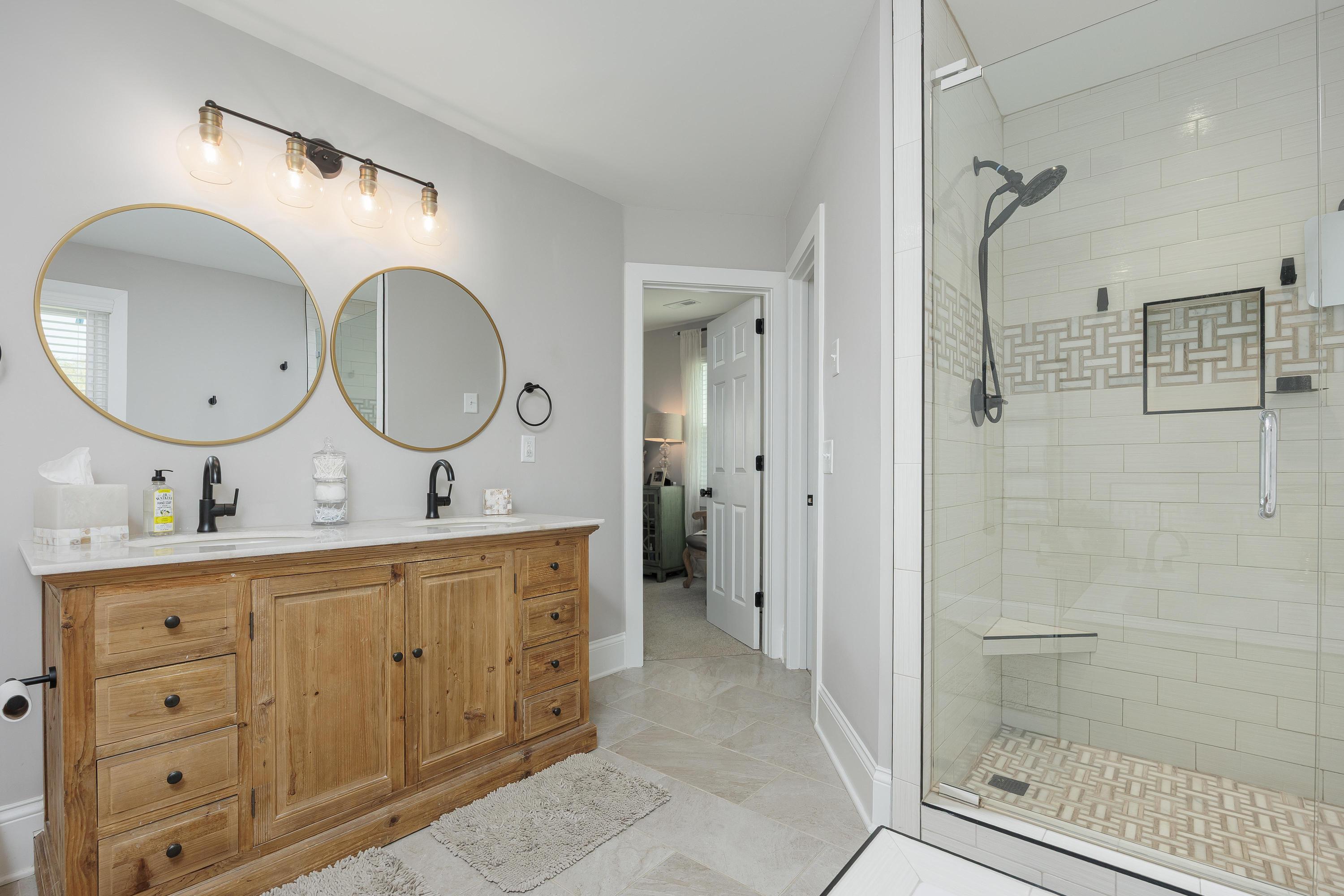 7331 Royal Harbour Circle